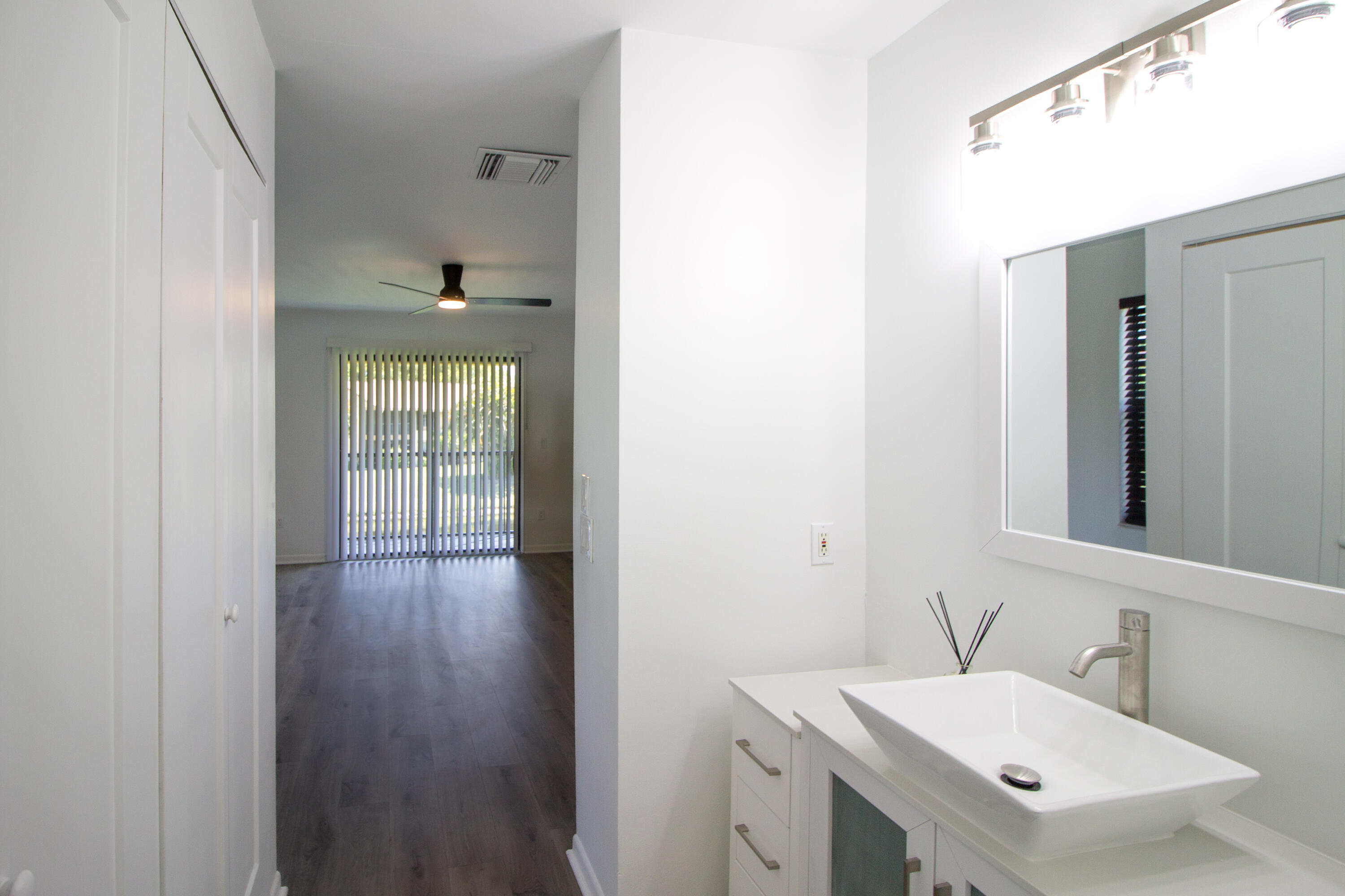 SHEFFIELD WOODS AT WELLINGTON CONDO - Residential Lease