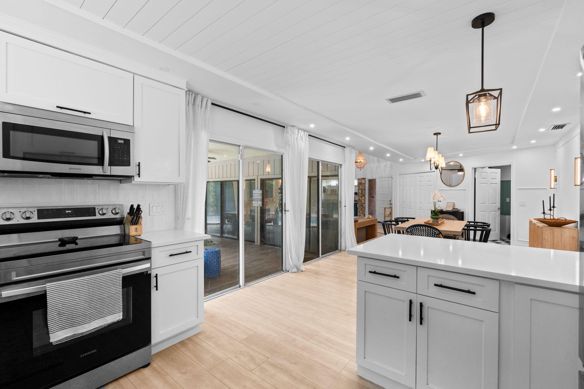 PGA RESORT COMMUNITY 4 - Residential Lease
