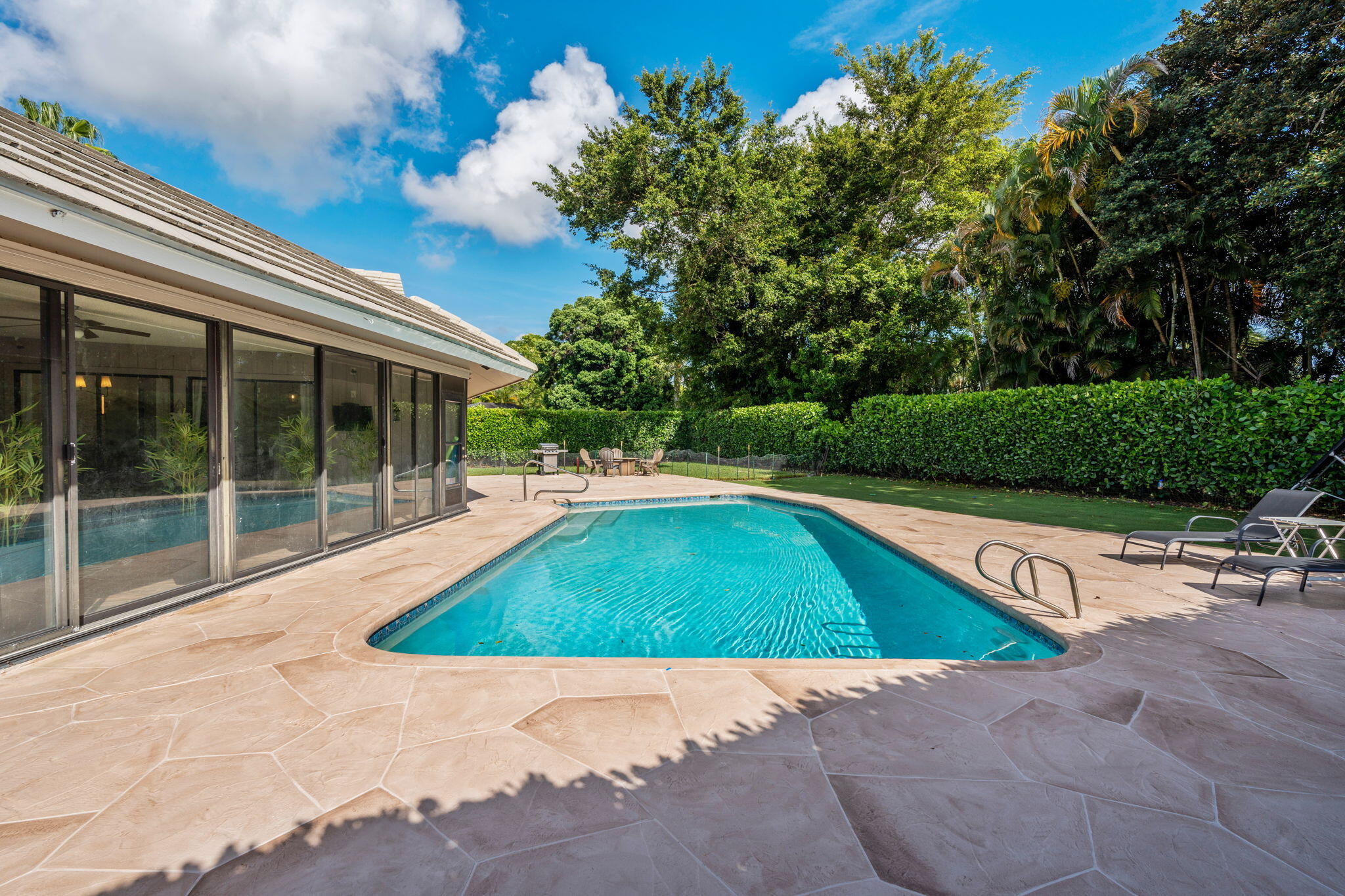 PGA RESORT COMMUNITY 4 - Residential Lease