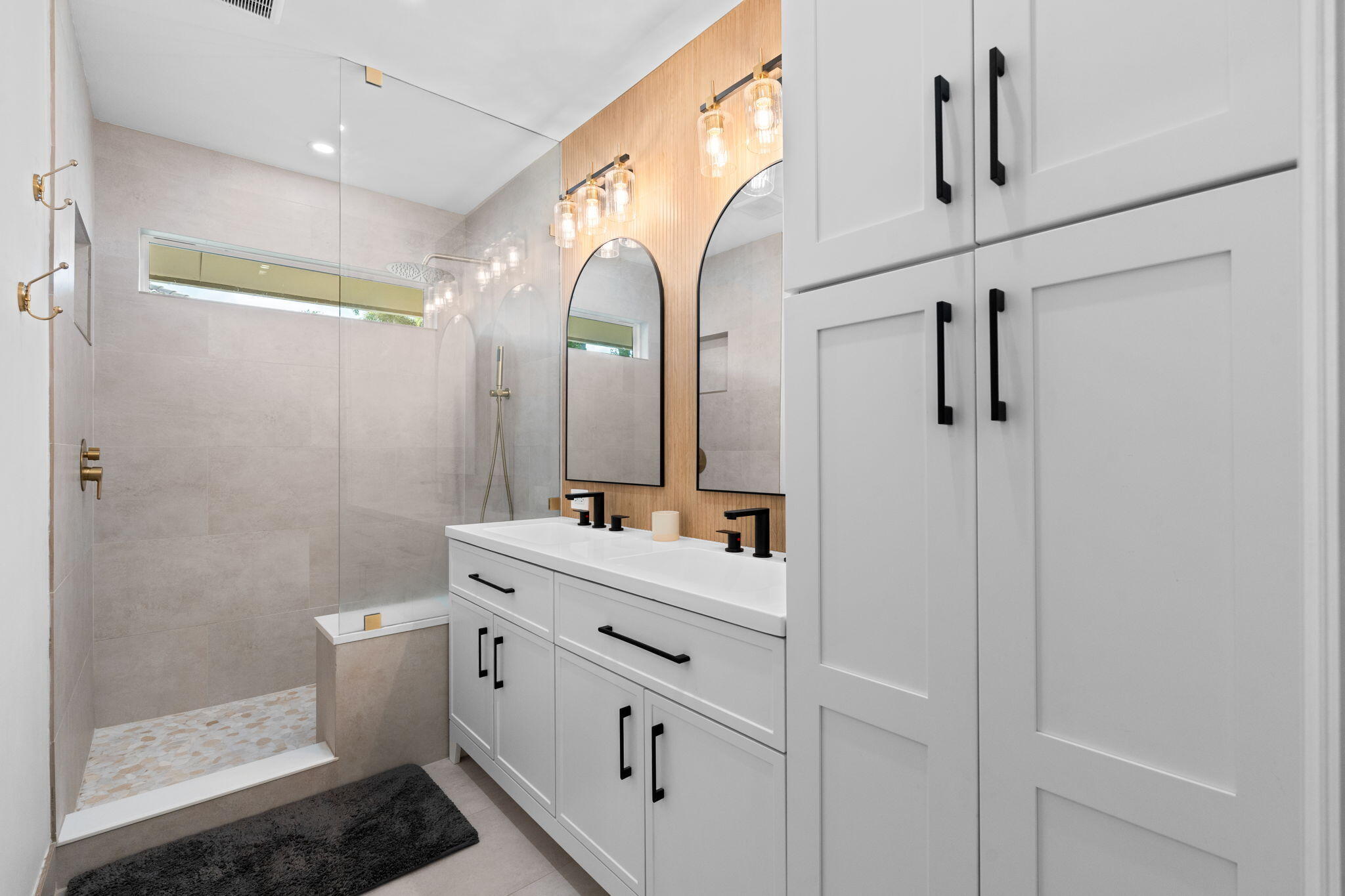 PGA RESORT COMMUNITY 4 - Residential Lease
