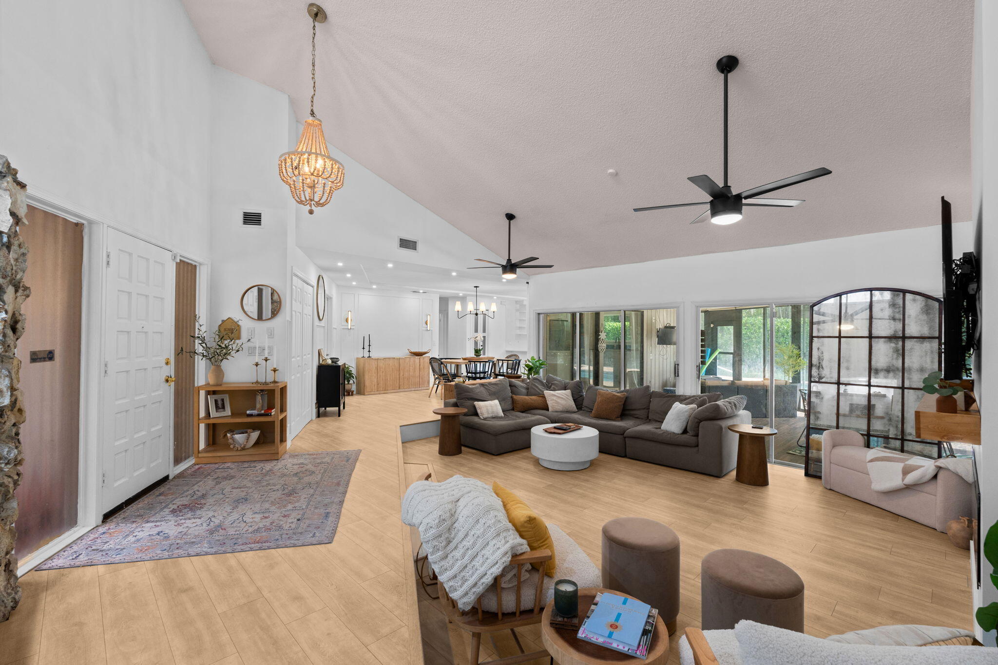 PGA RESORT COMMUNITY 4 - Residential Lease