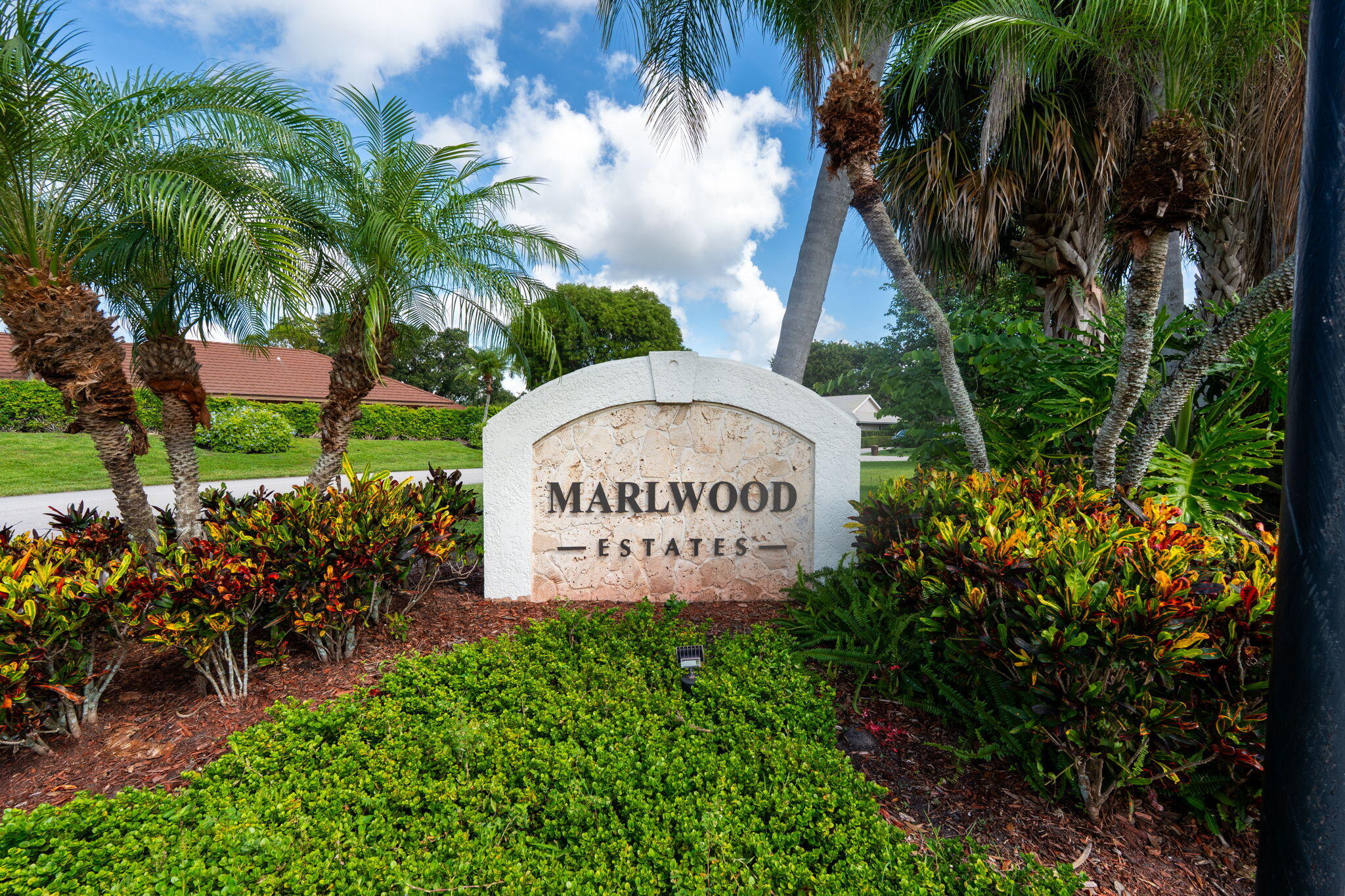 PGA RESORT COMMUNITY 4 - Residential Lease