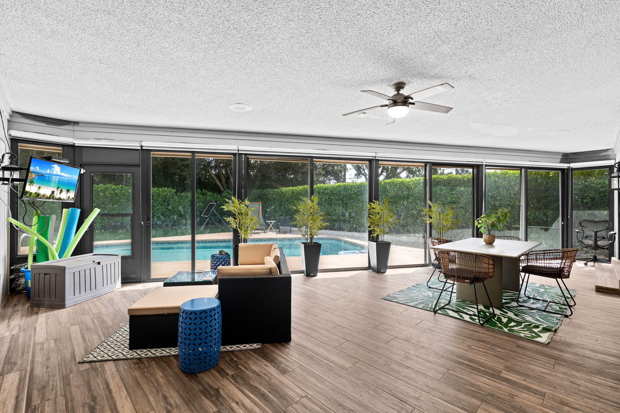 PGA RESORT COMMUNITY 4 - Residential Lease