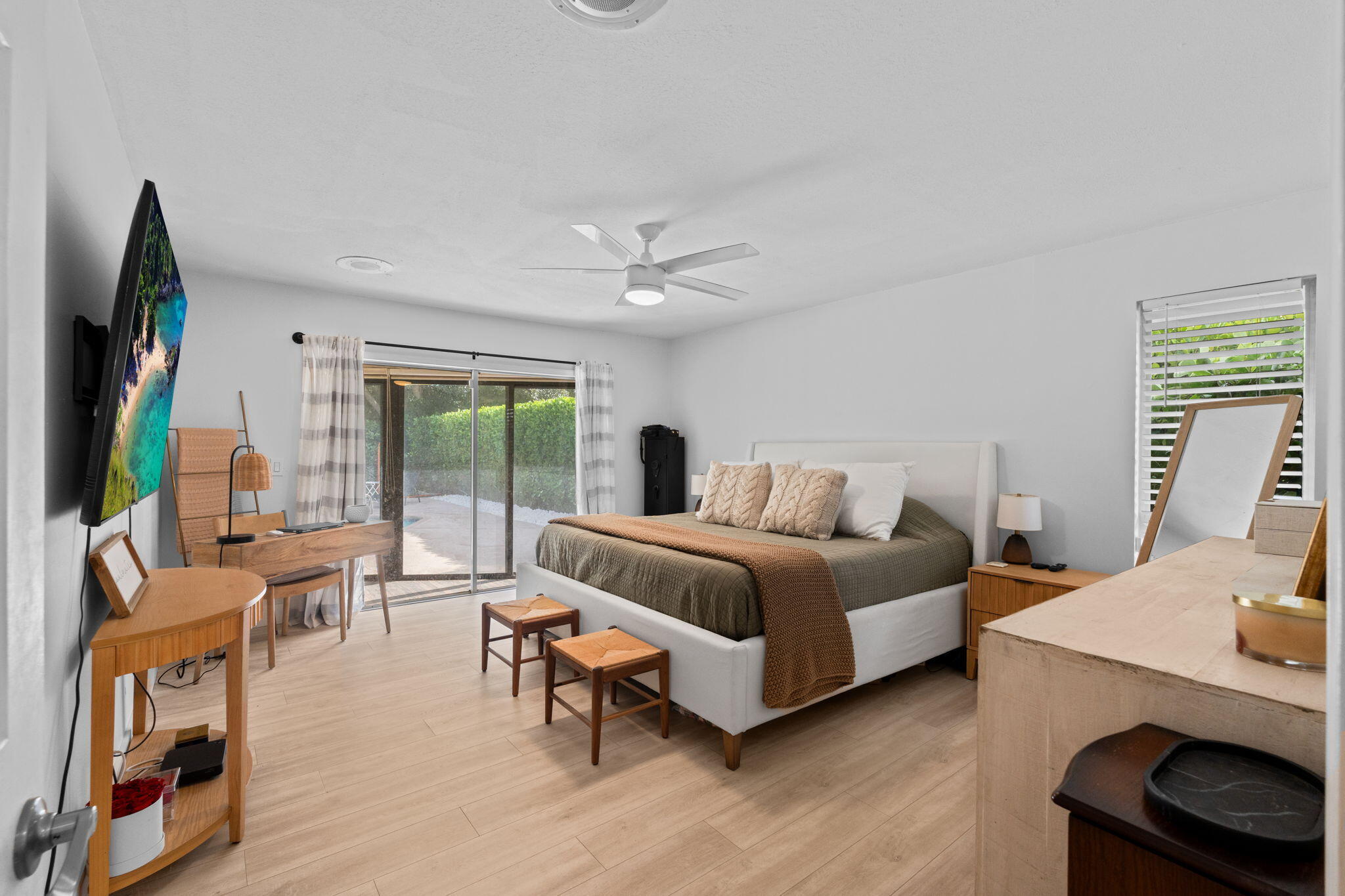 PGA RESORT COMMUNITY 4 - Residential Lease