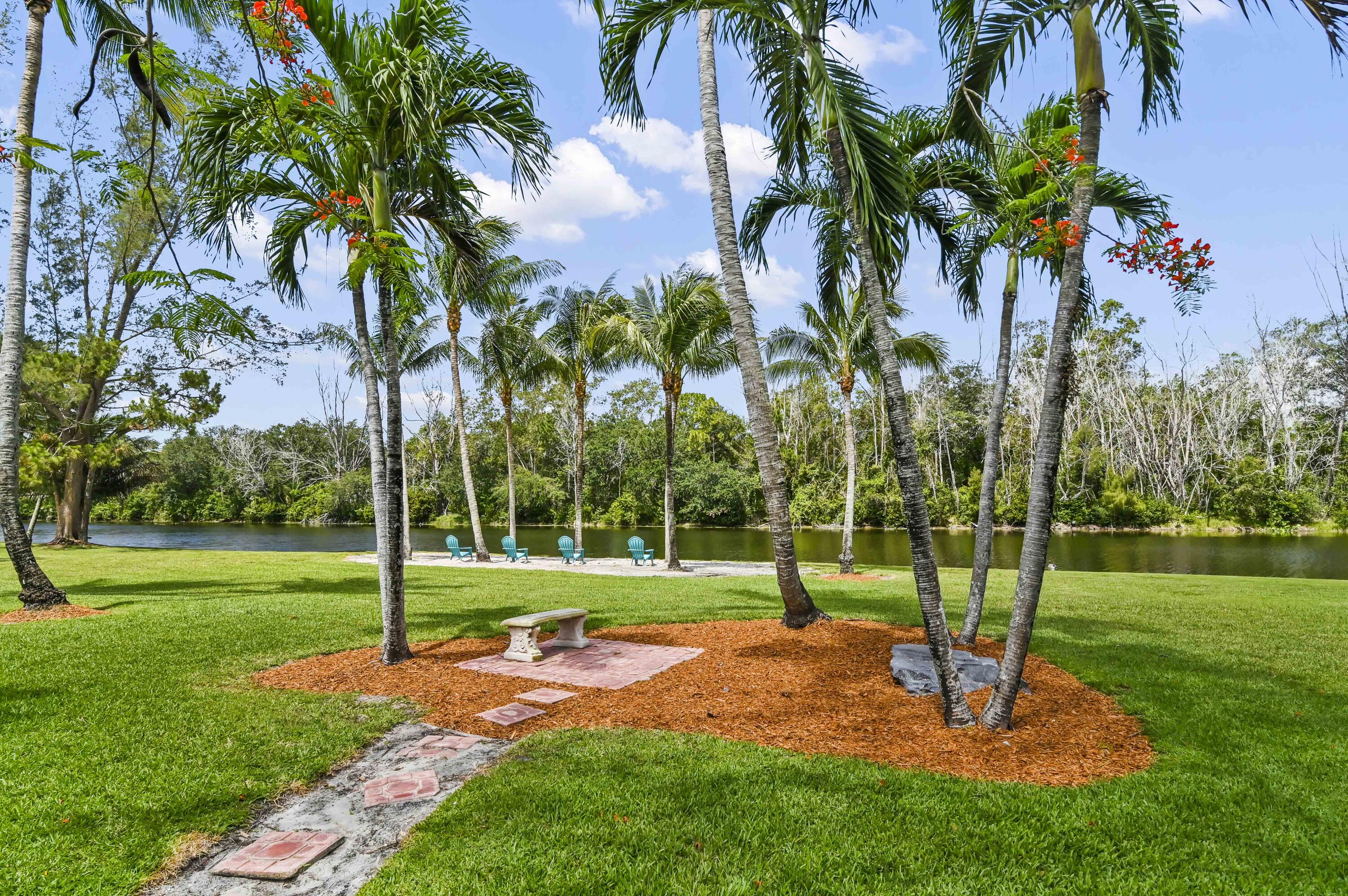 Lago Del Sol - Residential