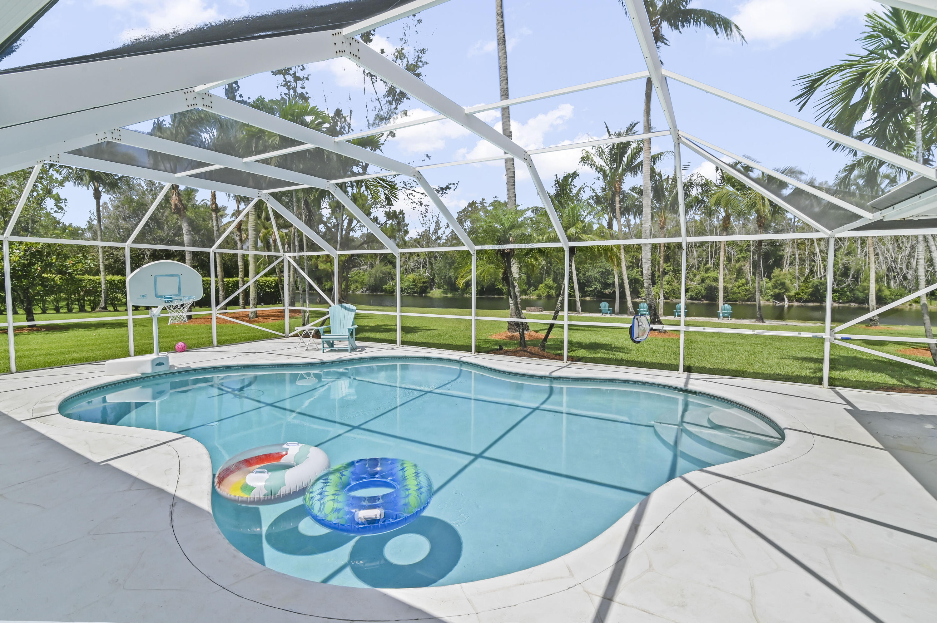 Lago Del Sol - Residential
