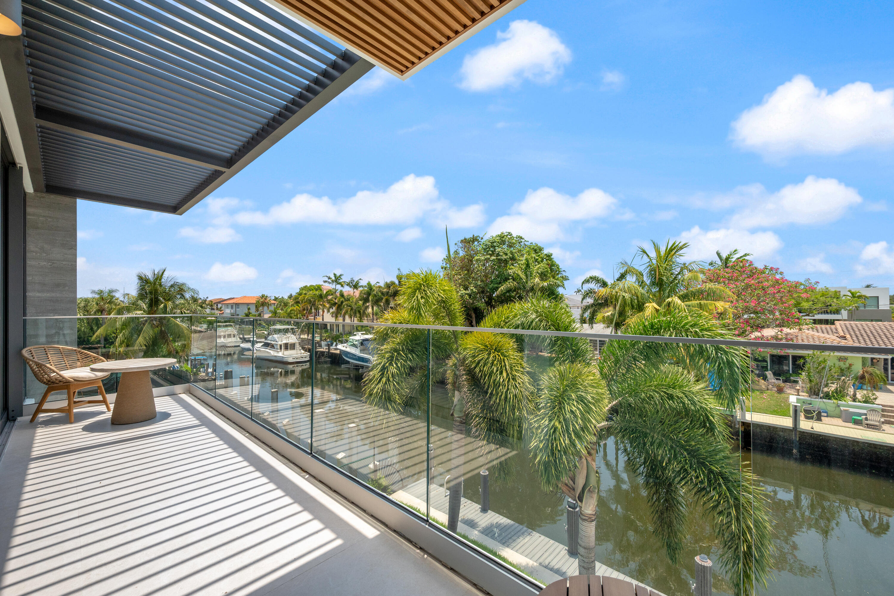 CORAL KEY VILLAS - Residential