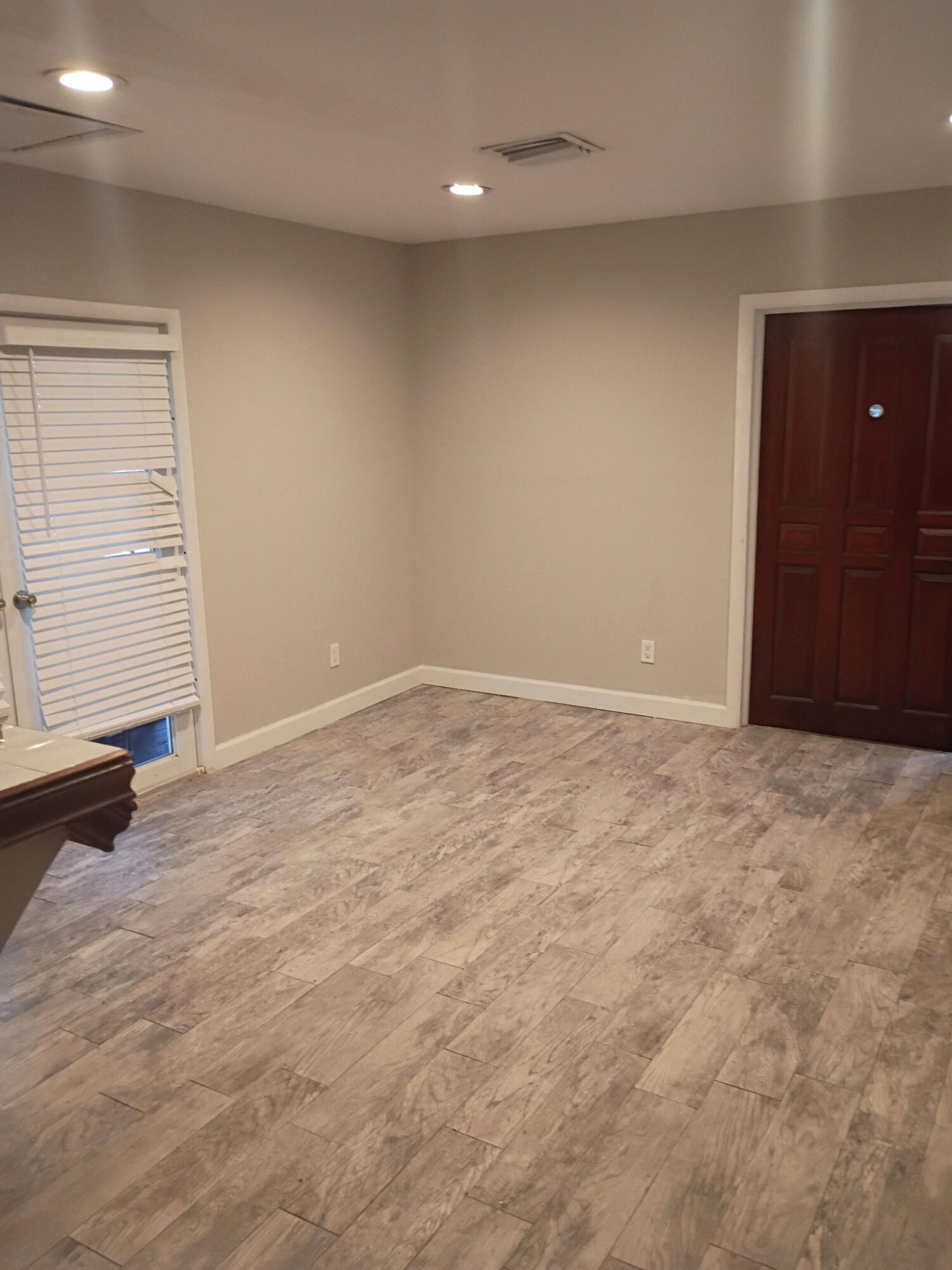 MARSHALLS EVERGLADE - Residential Lease