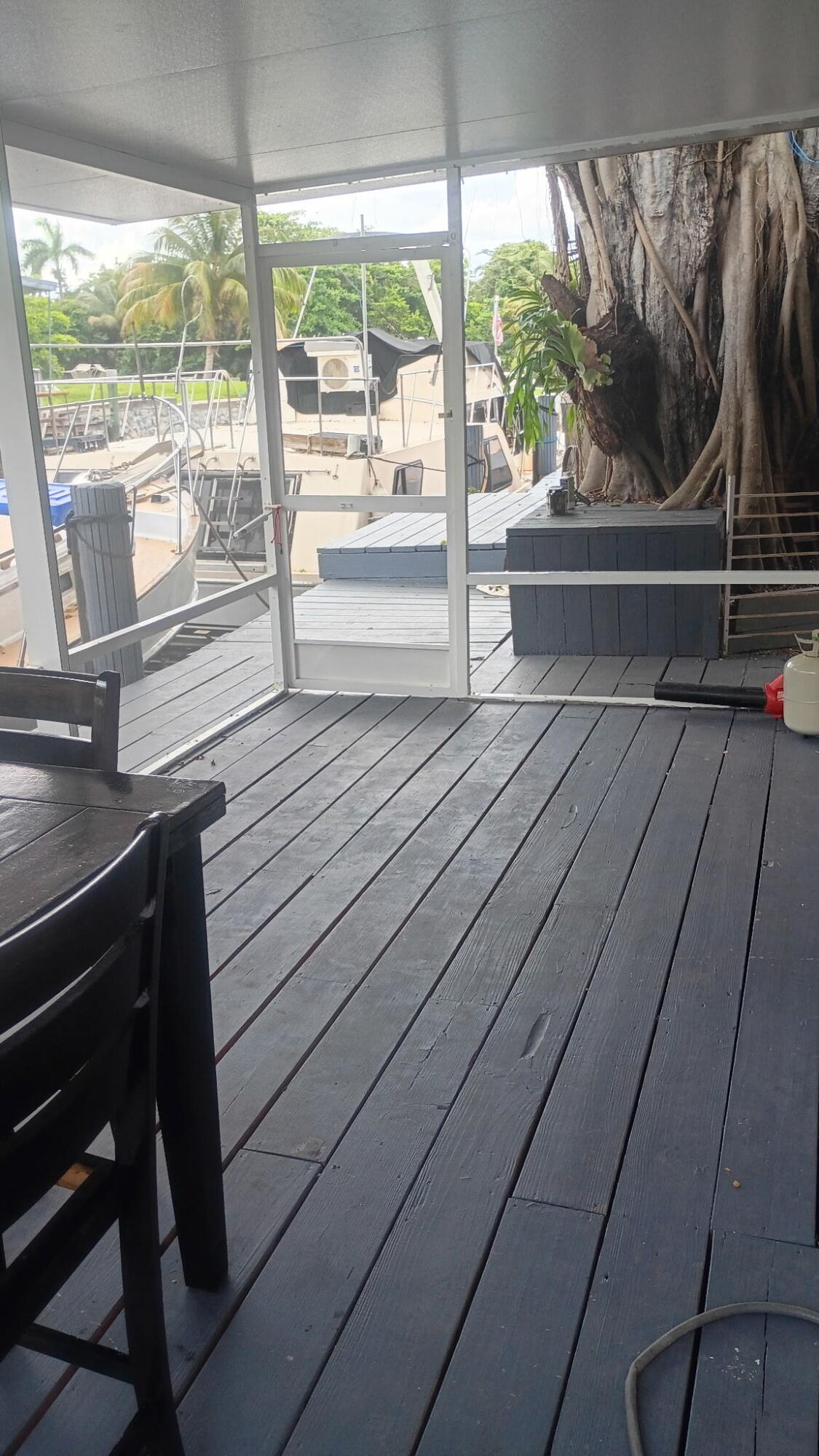 MARSHALLS EVERGLADE - Residential Lease