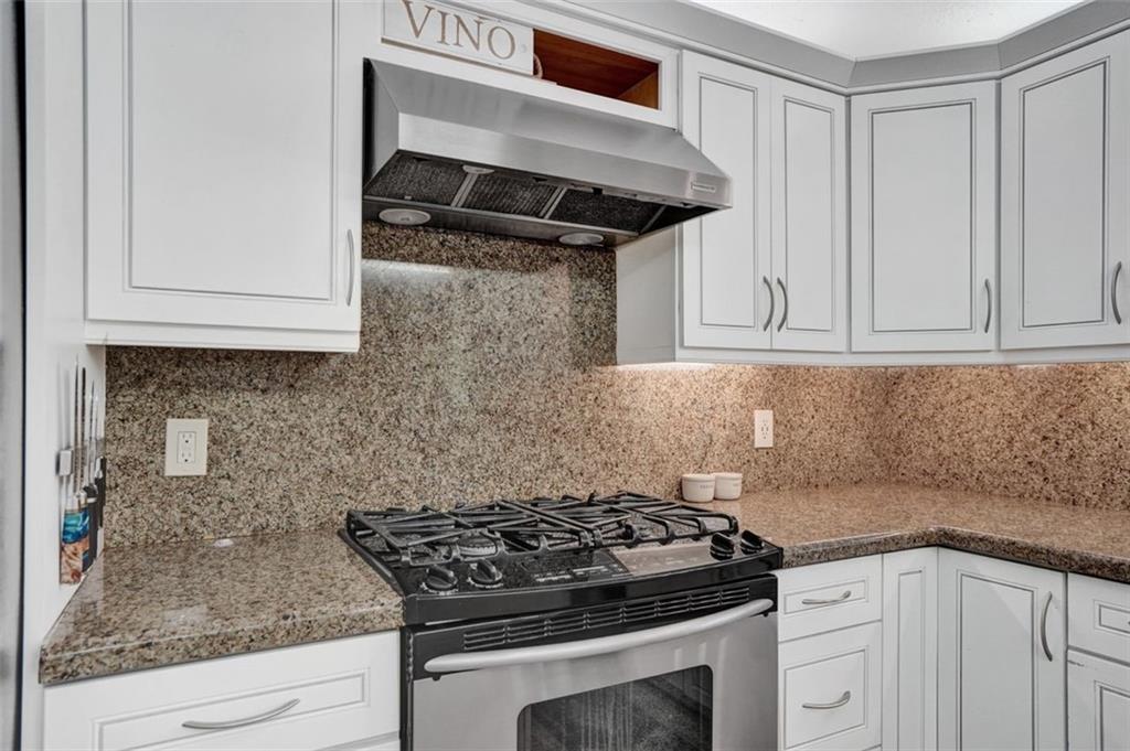 Palm-Aire Village West - Residential