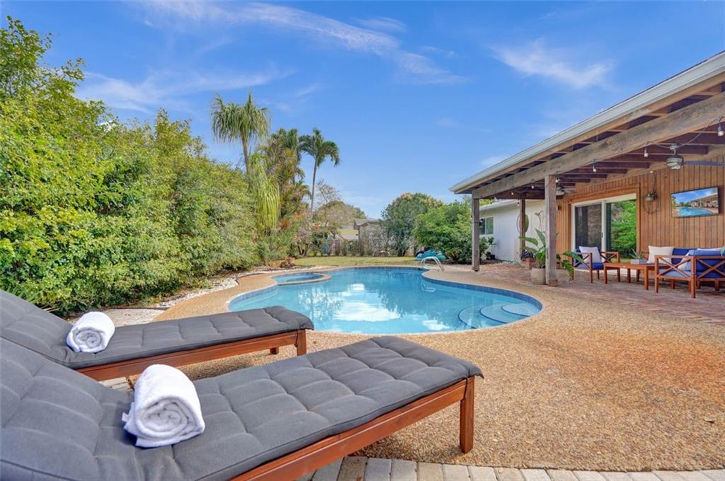 Palm-Aire Village West - Residential