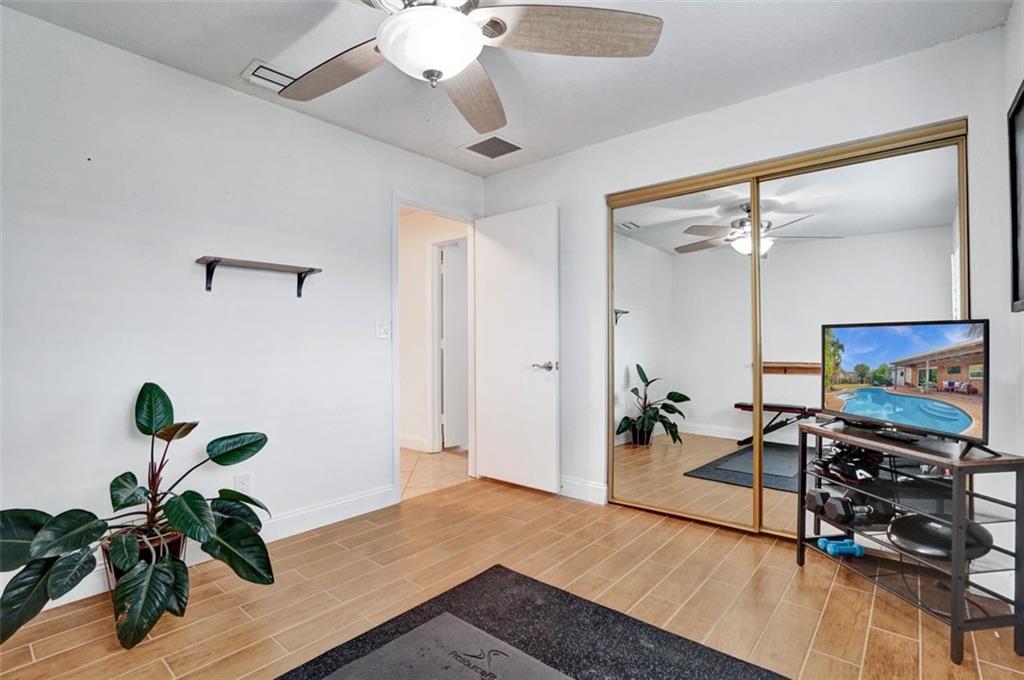Palm-Aire Village West - Residential