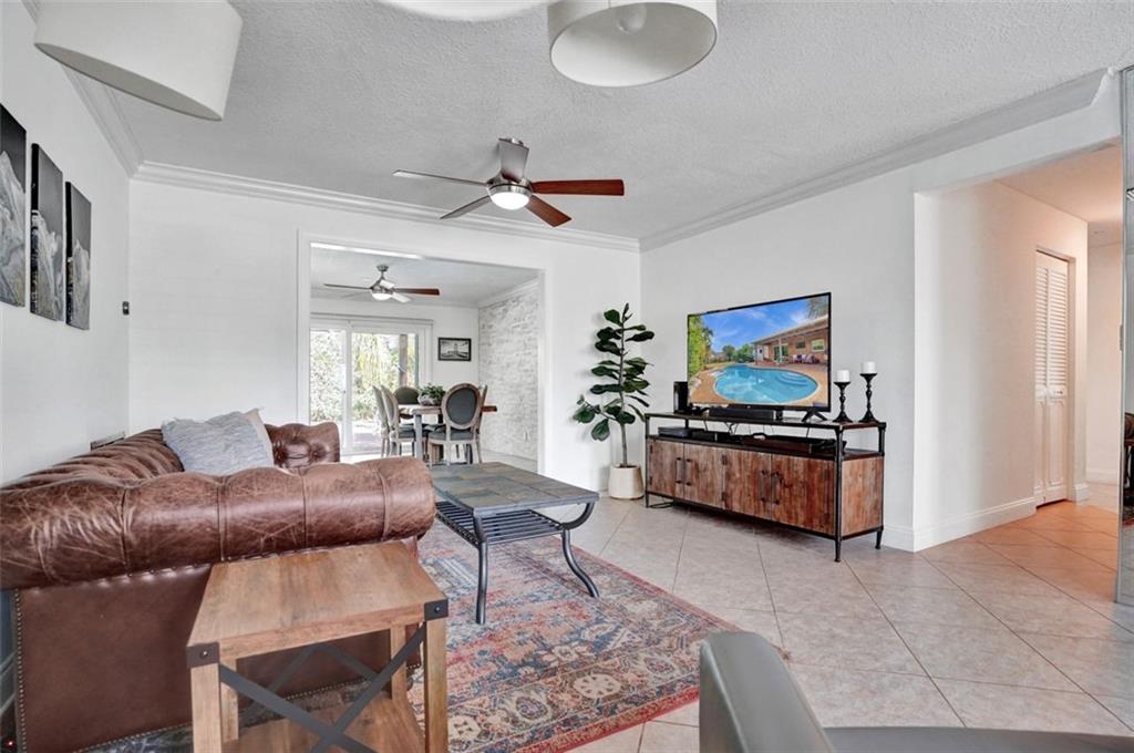 Palm-Aire Village West - Residential