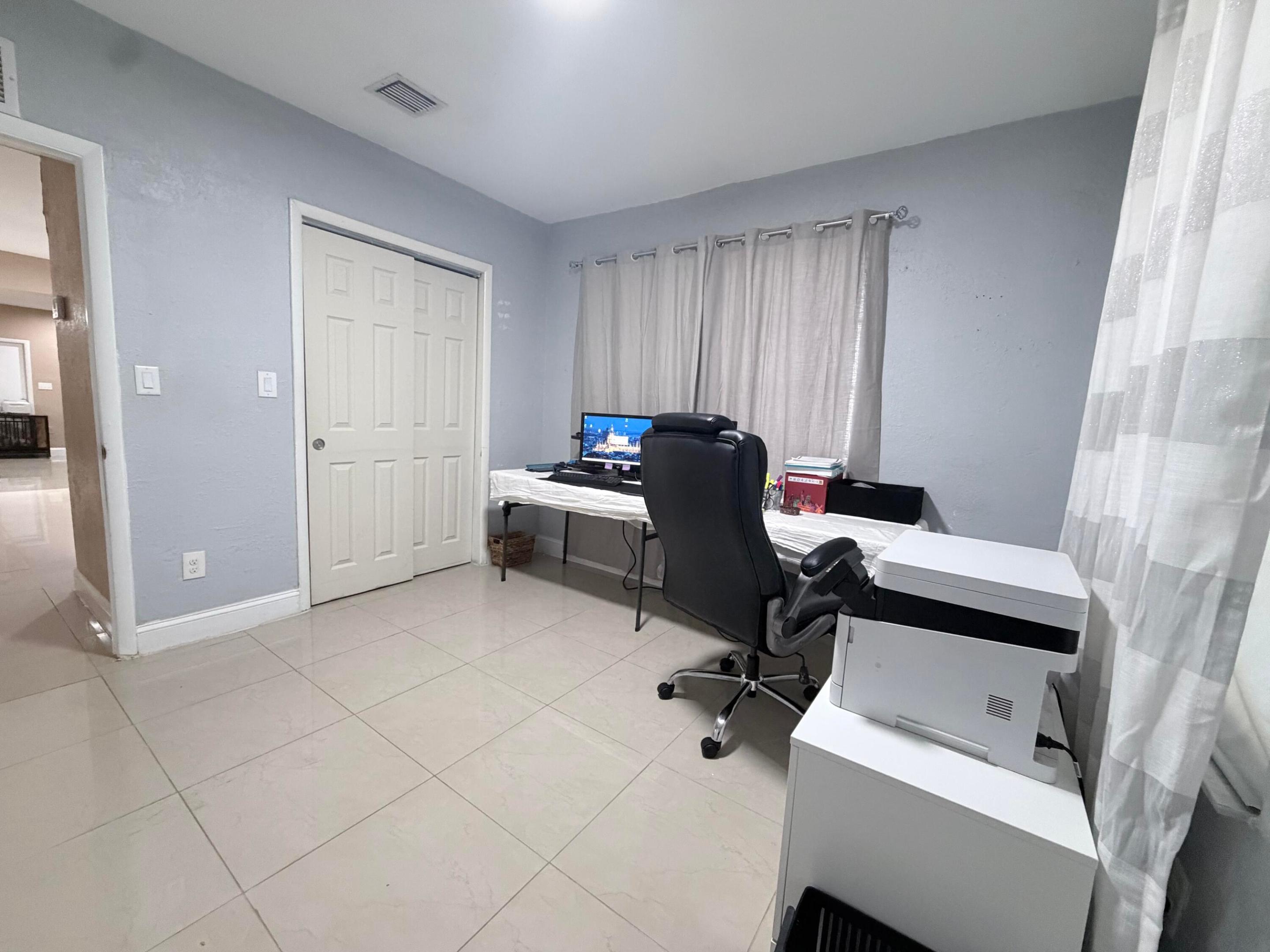 EVERGLADES SUGAR & LAND CO - Residential