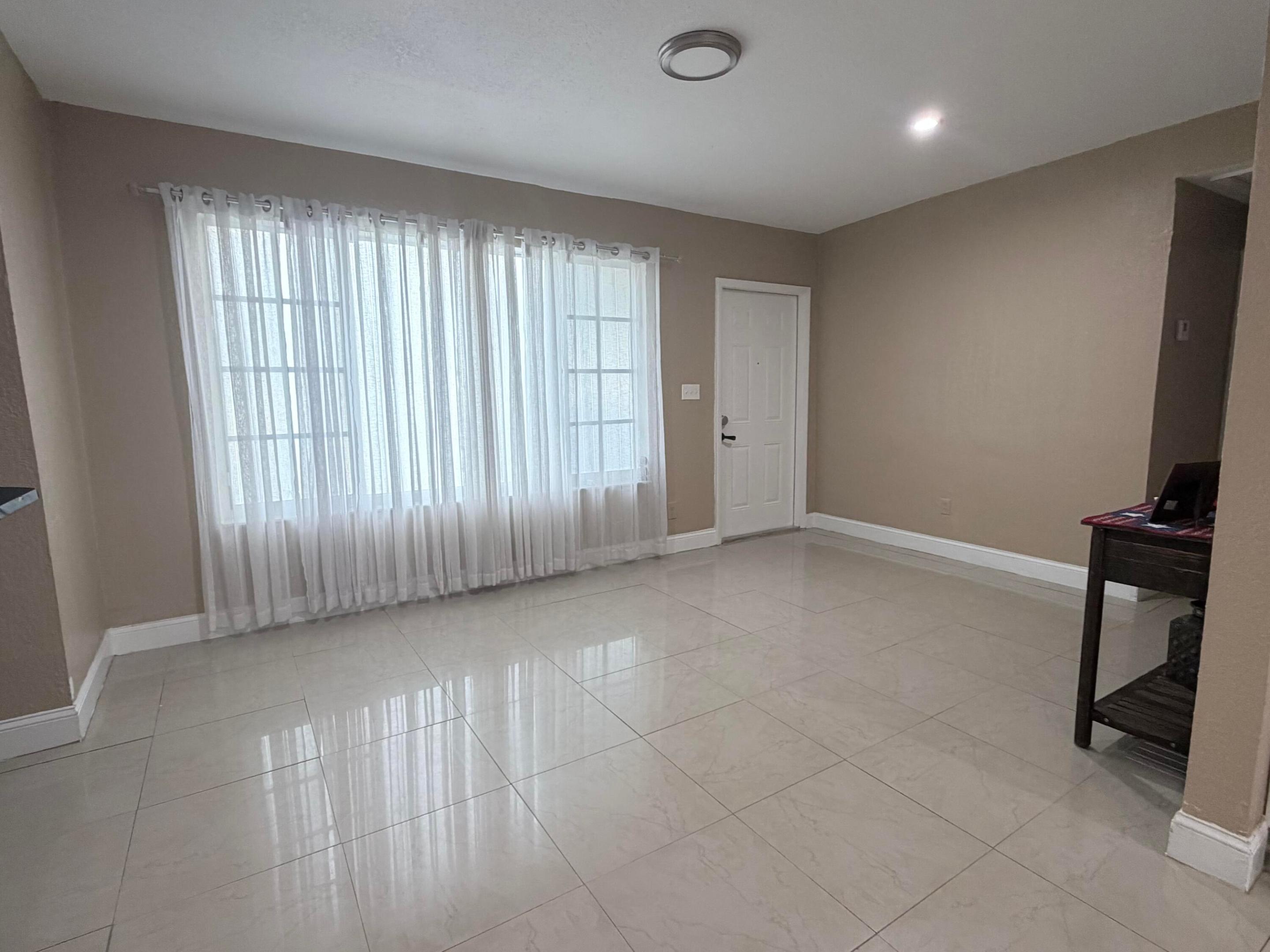 EVERGLADES SUGAR & LAND CO - Residential