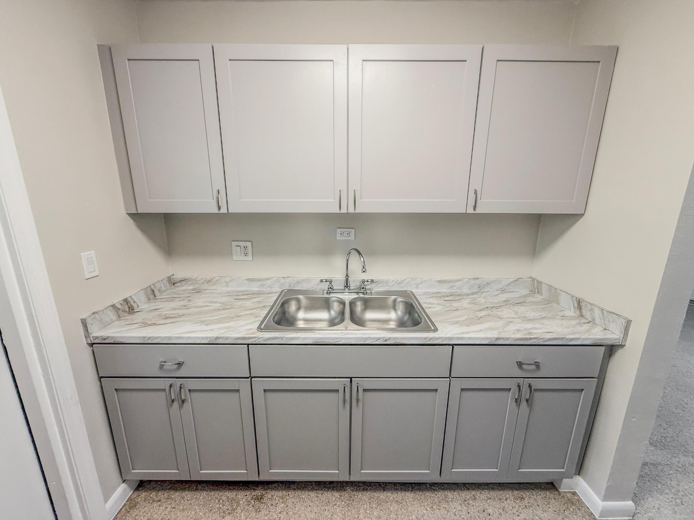 DEVONSHIRE - Residential Lease