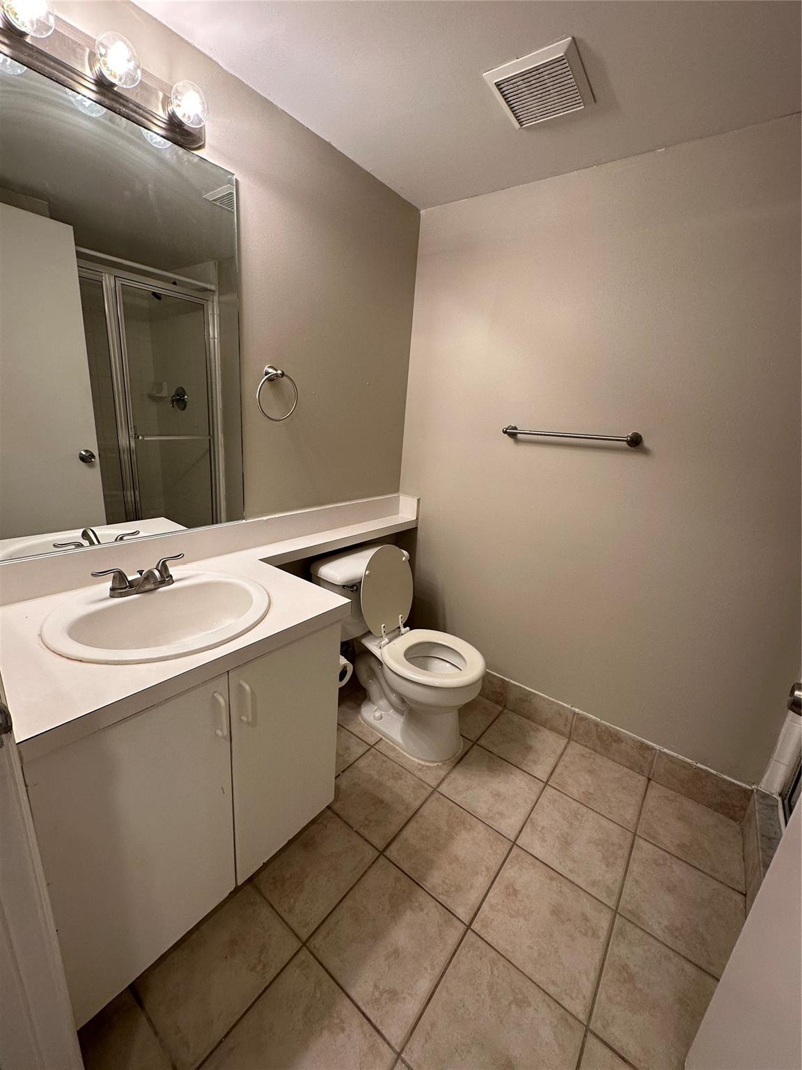 GRAND ISLES CONDO - Residential