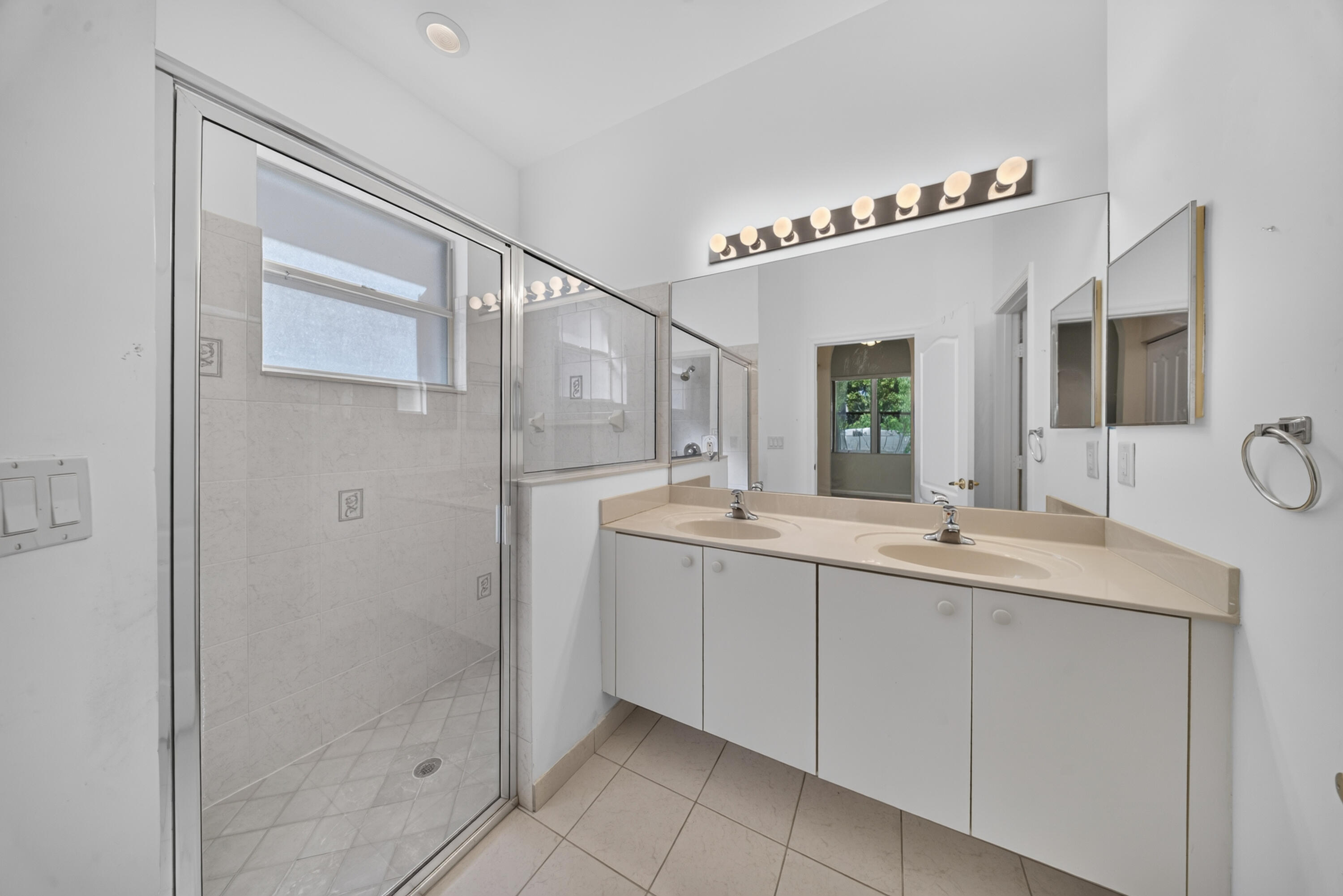 PORTOFINO SHORES PHASE TWO - Residential