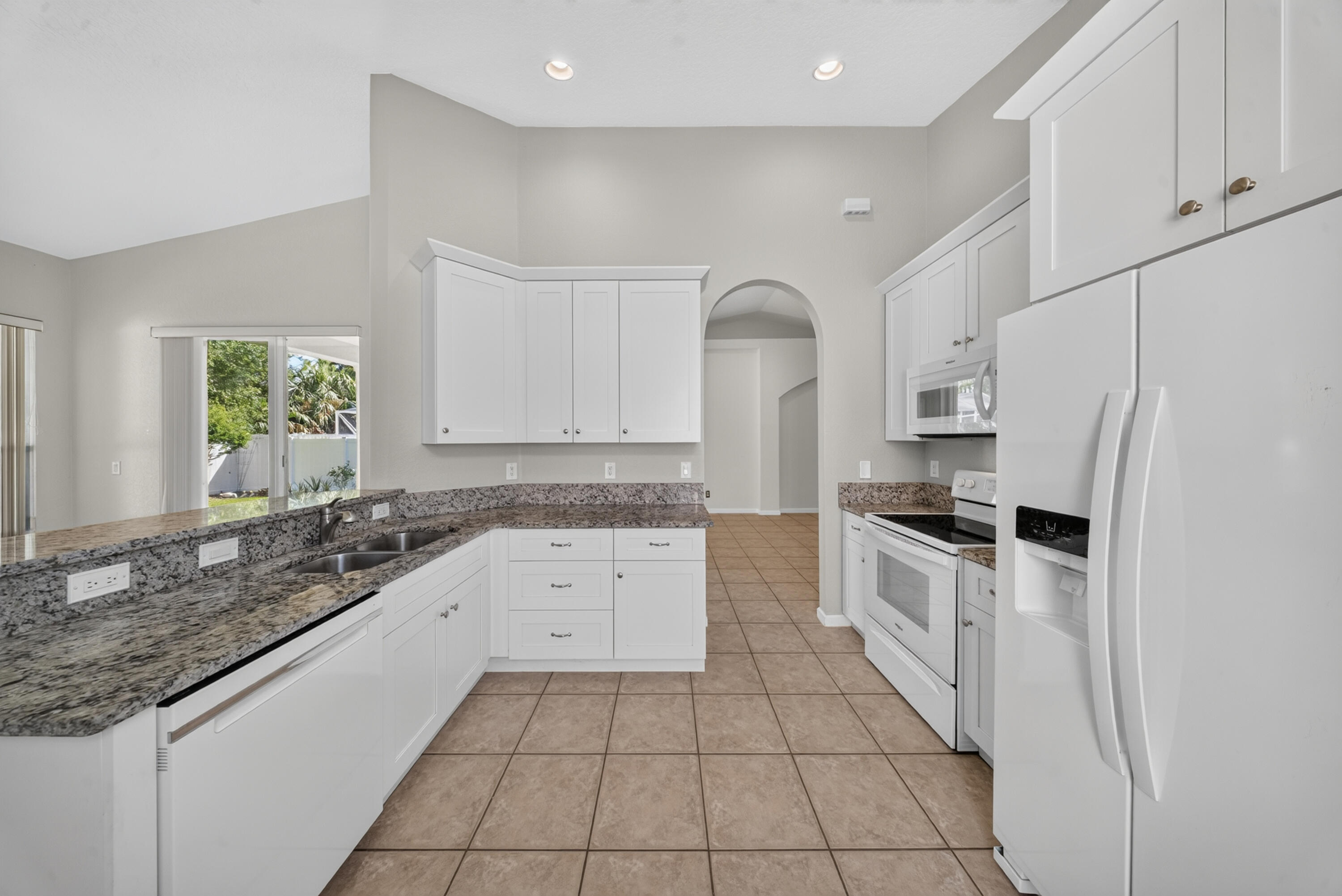 PORTOFINO SHORES PHASE TWO - Residential