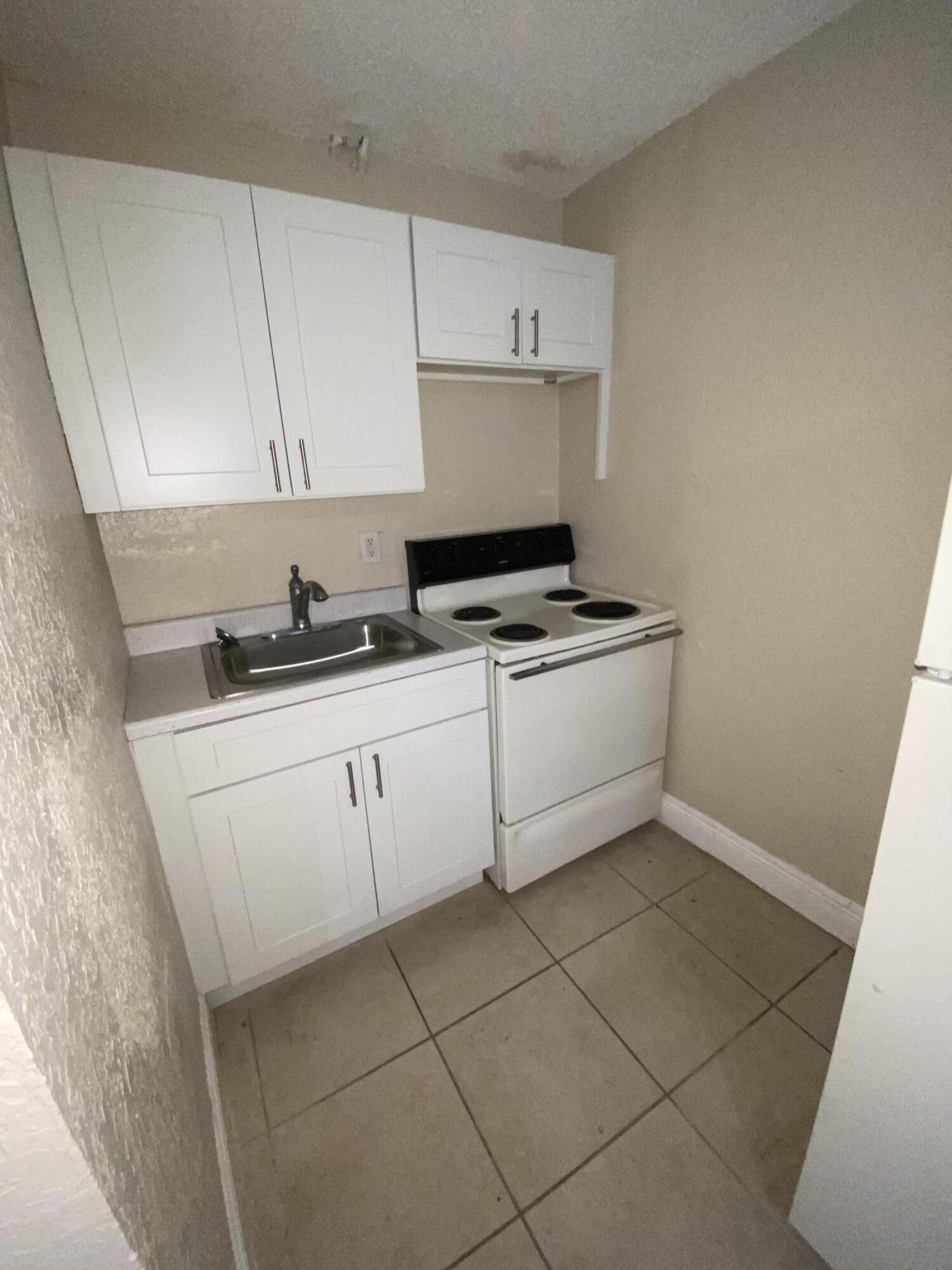 WASHINGTON PARK FIRST ADD - Residential Lease