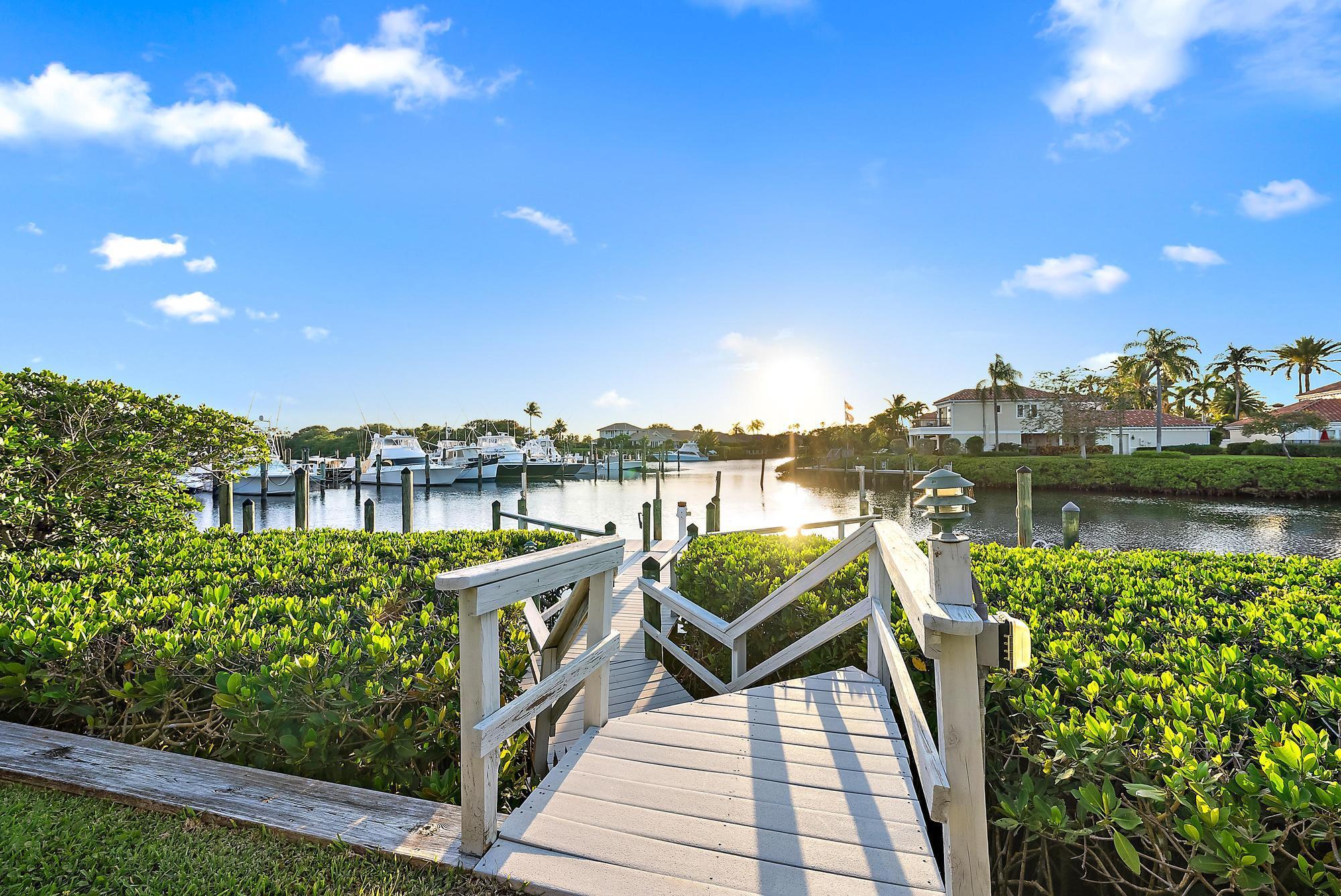 CASSEEKEY ISLAND AT JONATHANS LANDING - Residential