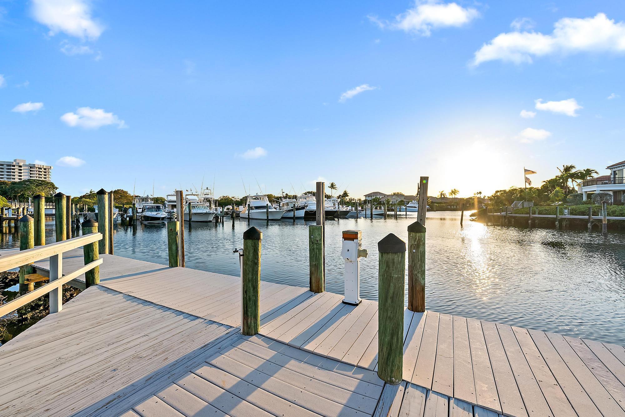 CASSEEKEY ISLAND AT JONATHANS LANDING - Residential