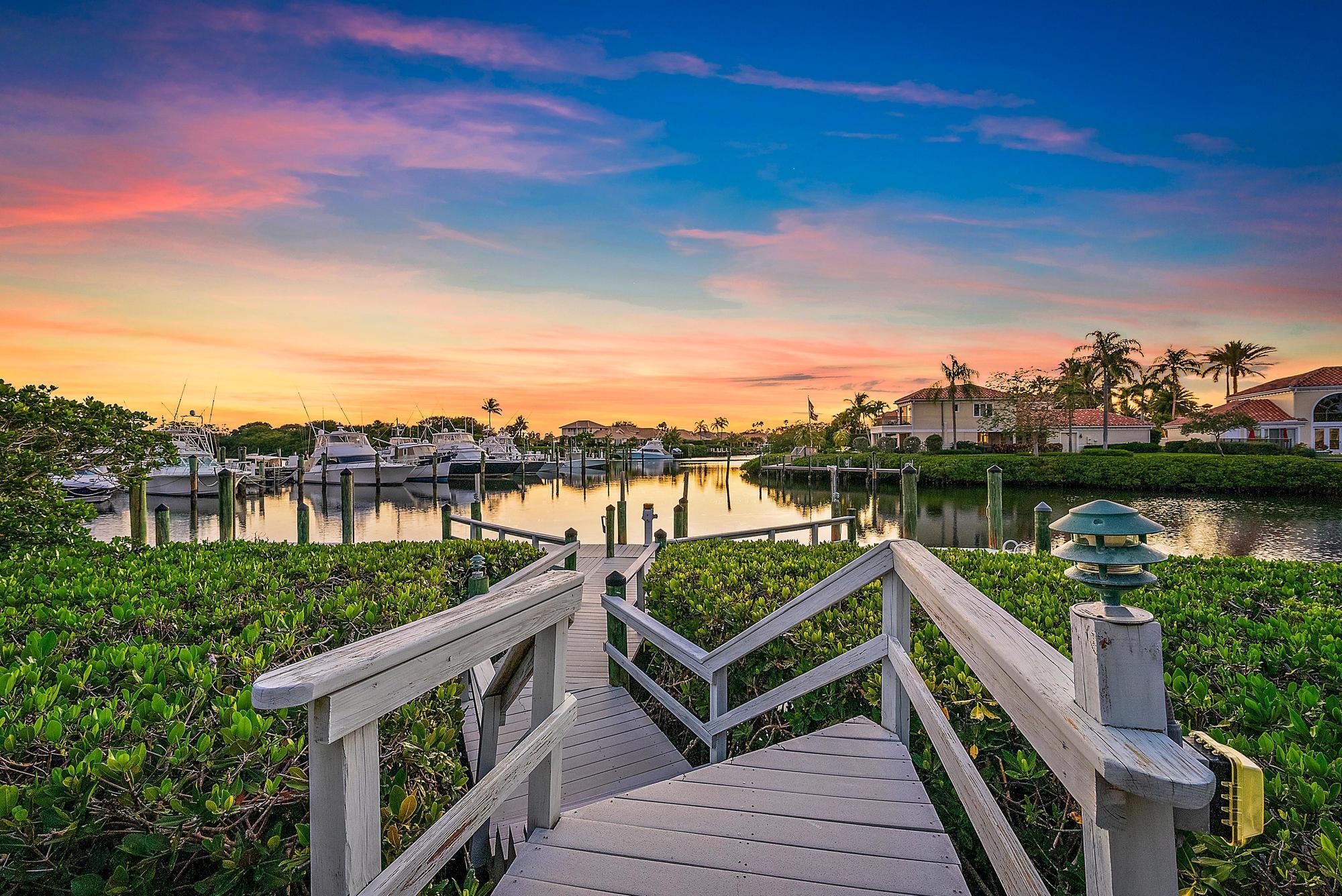 CASSEEKEY ISLAND AT JONATHANS LANDING - Residential