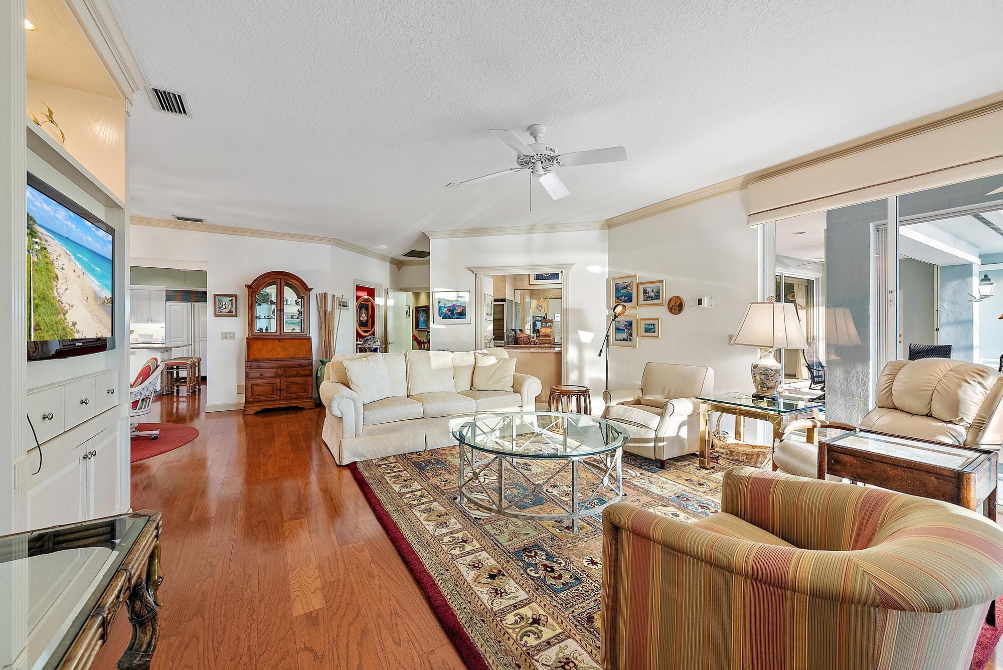 CASSEEKEY ISLAND AT JONATHANS LANDING - Residential