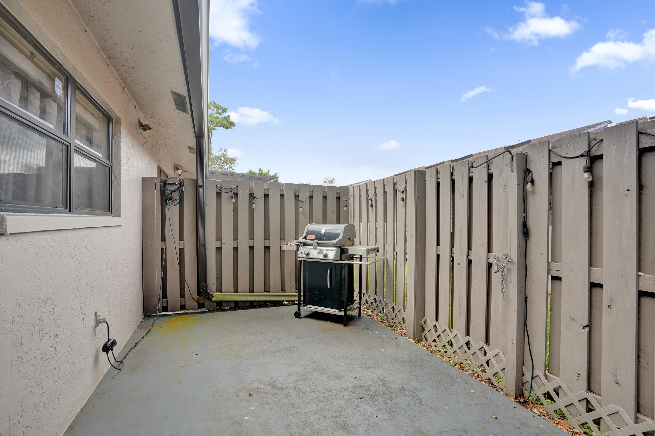 BONAIRE VILLAGE AT WOODMONT - Residential