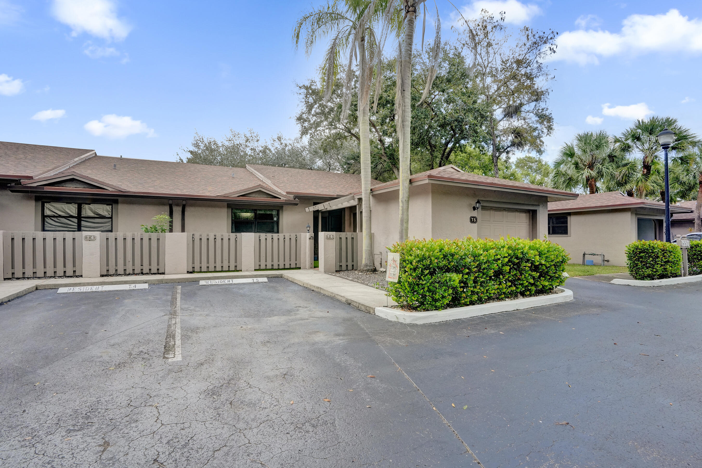 BONAIRE VILLAGE AT WOODMONT - Residential