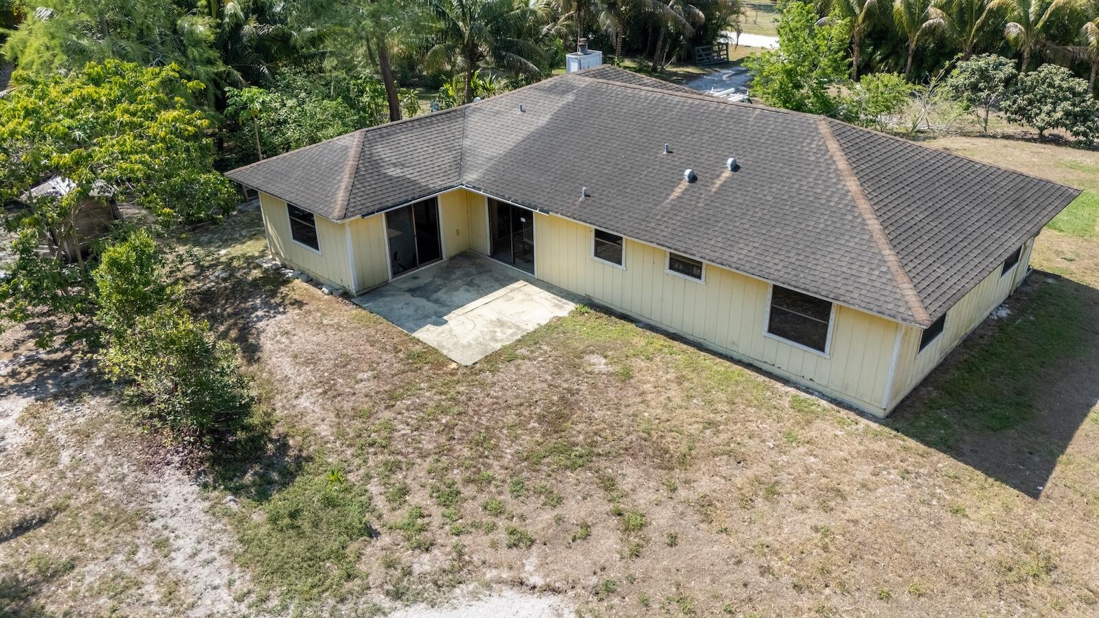 LOXAHATCHEE - Residential