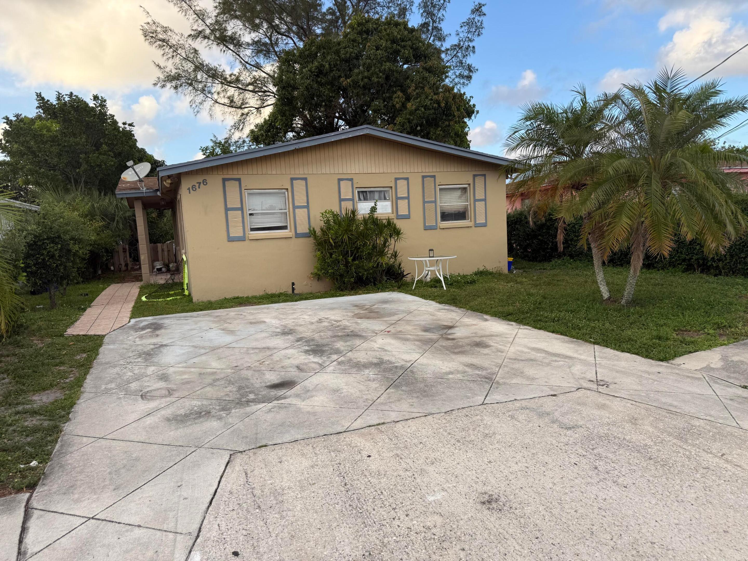 RIVIERA HEIGHTS - Residential