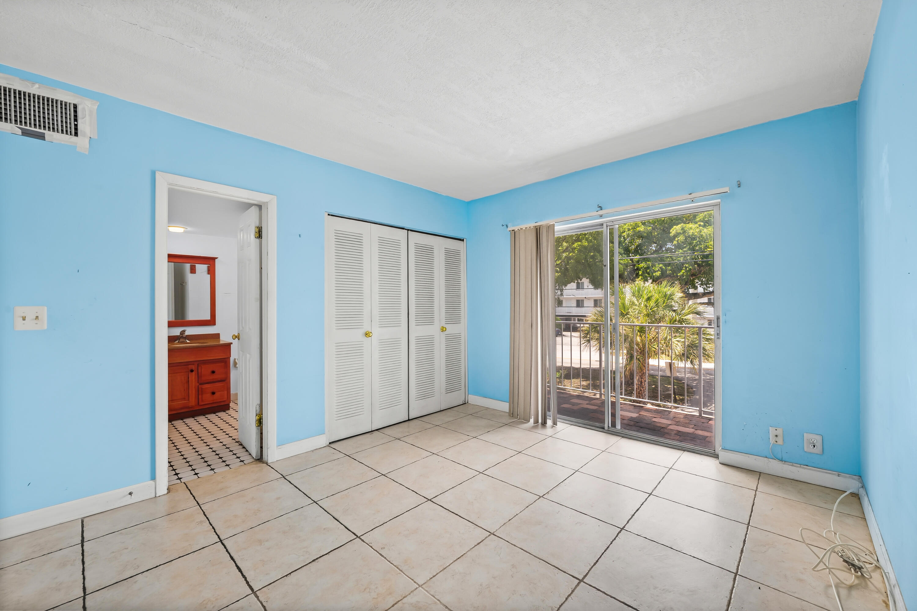 CYPRESS CREEK CONDO - Residential