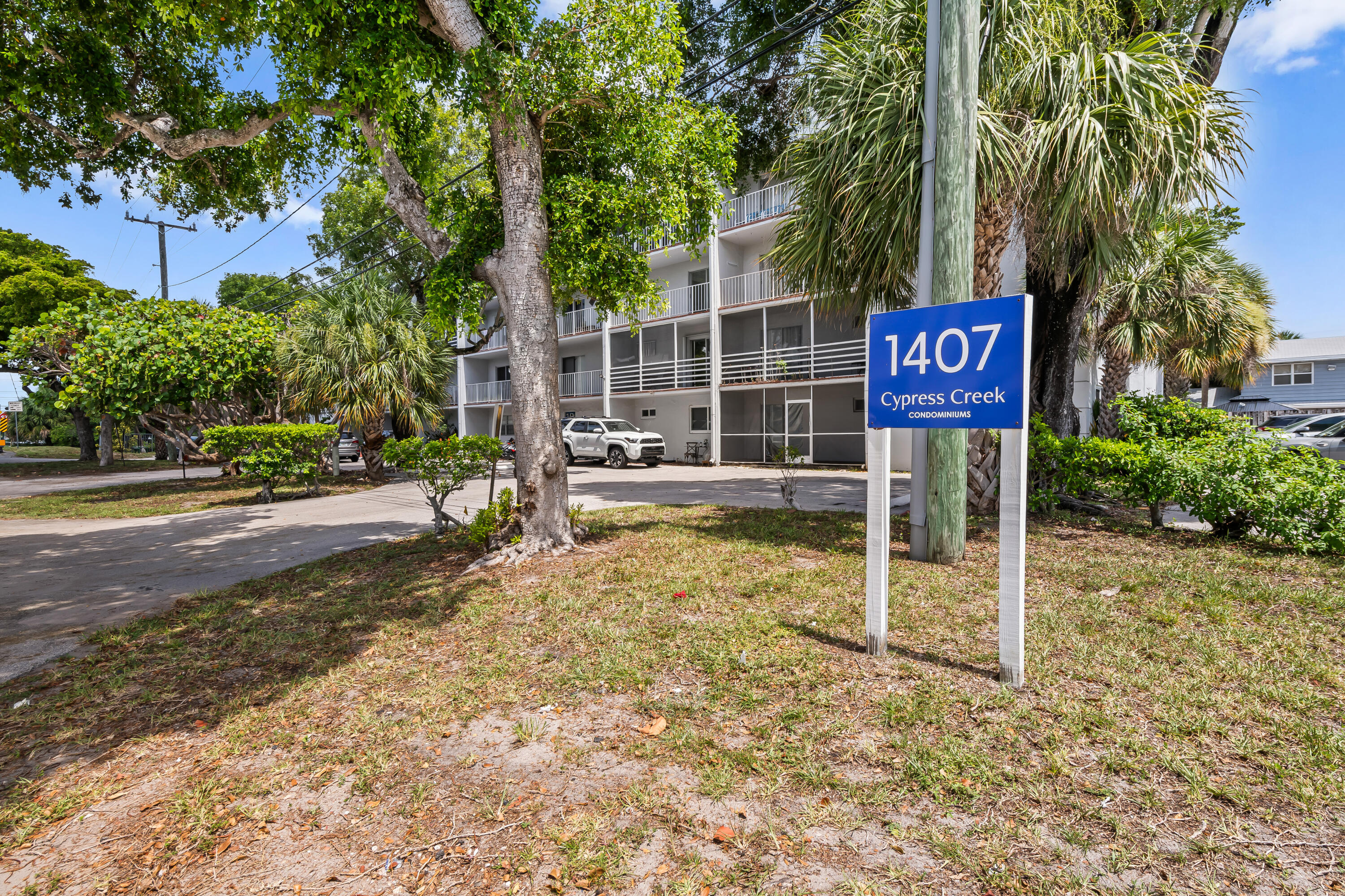 CYPRESS CREEK CONDO - Residential