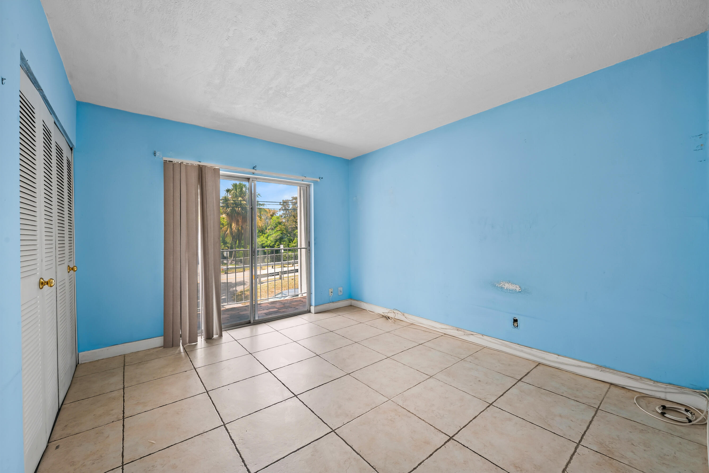 CYPRESS CREEK CONDO - Residential