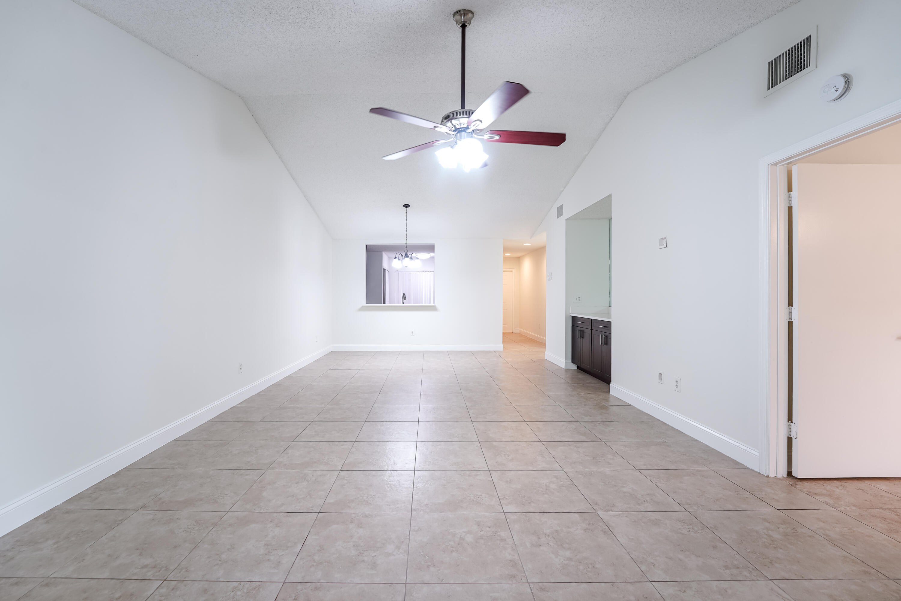 BOCA RATON HILLS SEC 2 - Residential Lease