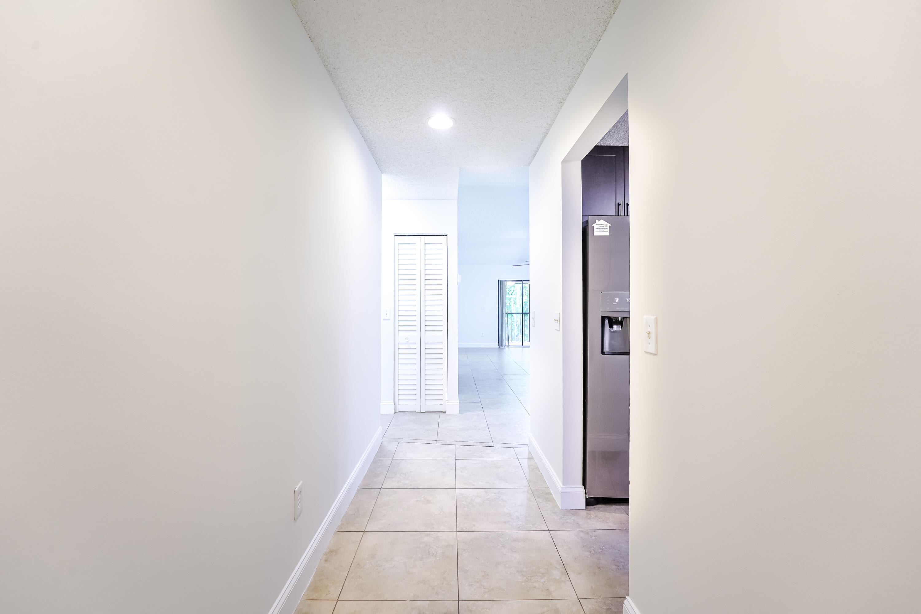 BOCA RATON HILLS SEC 2 - Residential Lease