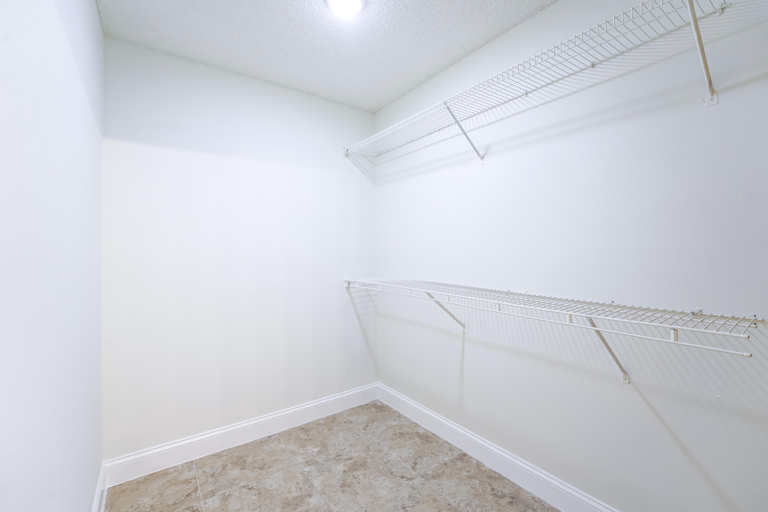 BOCA RATON HILLS SEC 2 - Residential Lease