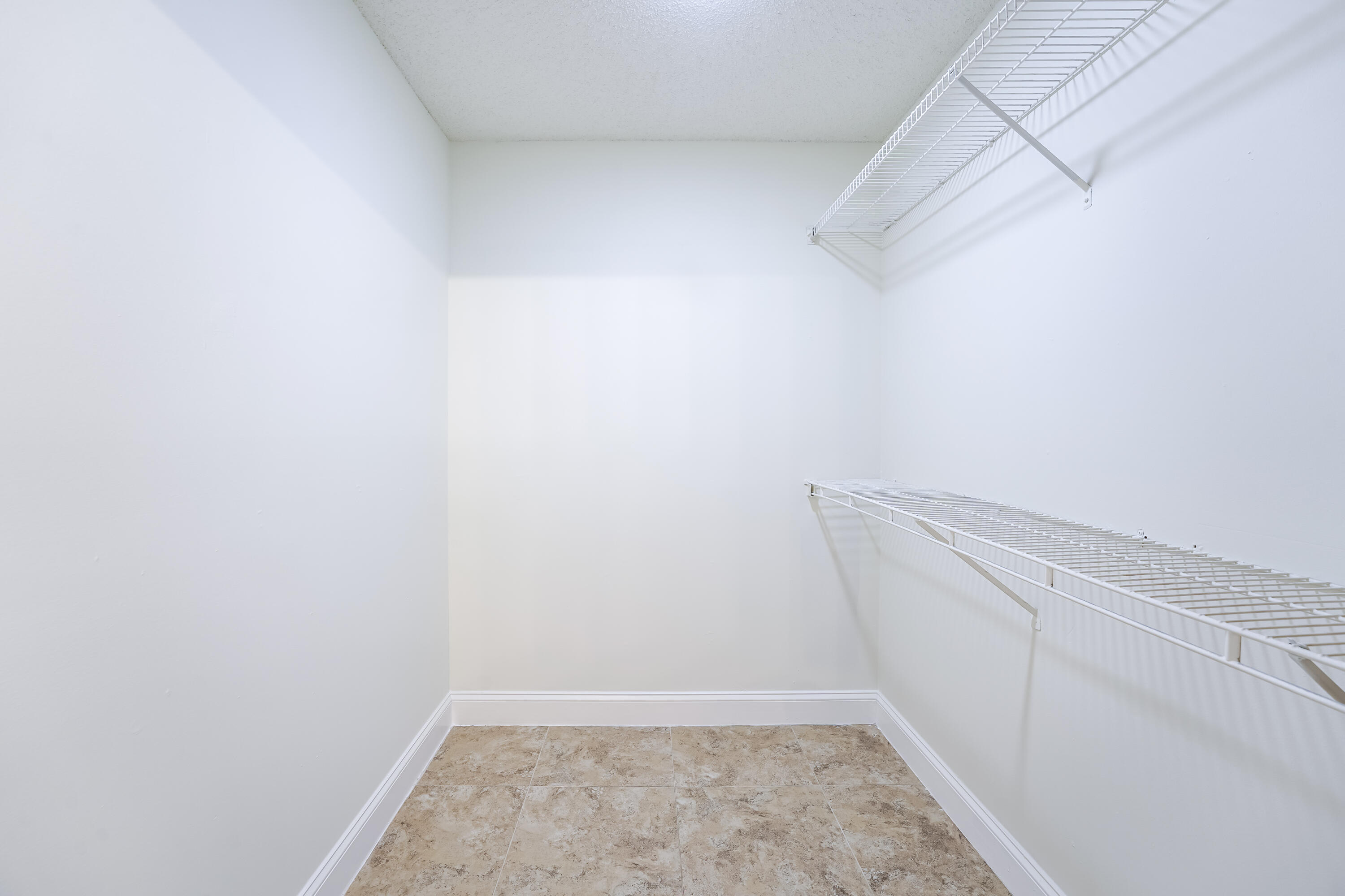 BOCA RATON HILLS SEC 2 - Residential Lease