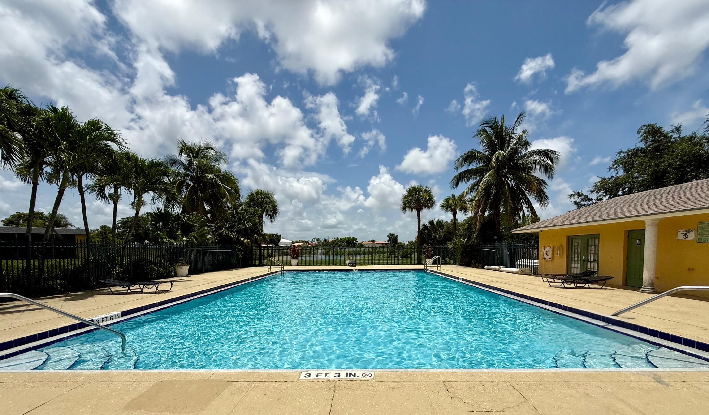 MEADOWS ON THE GREEN CONDO - Residential Lease