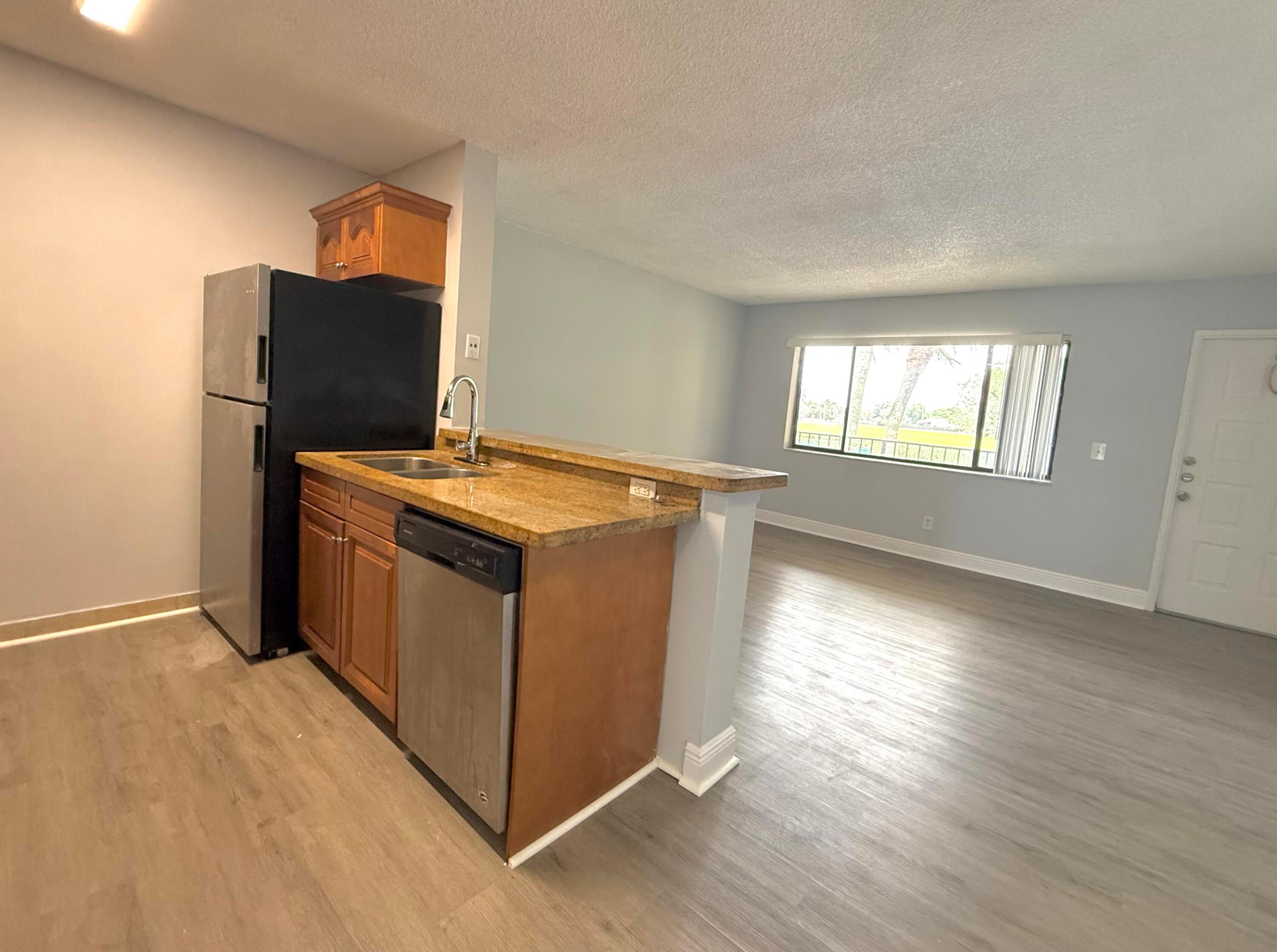 MEADOWS ON THE GREEN CONDO - Residential Lease