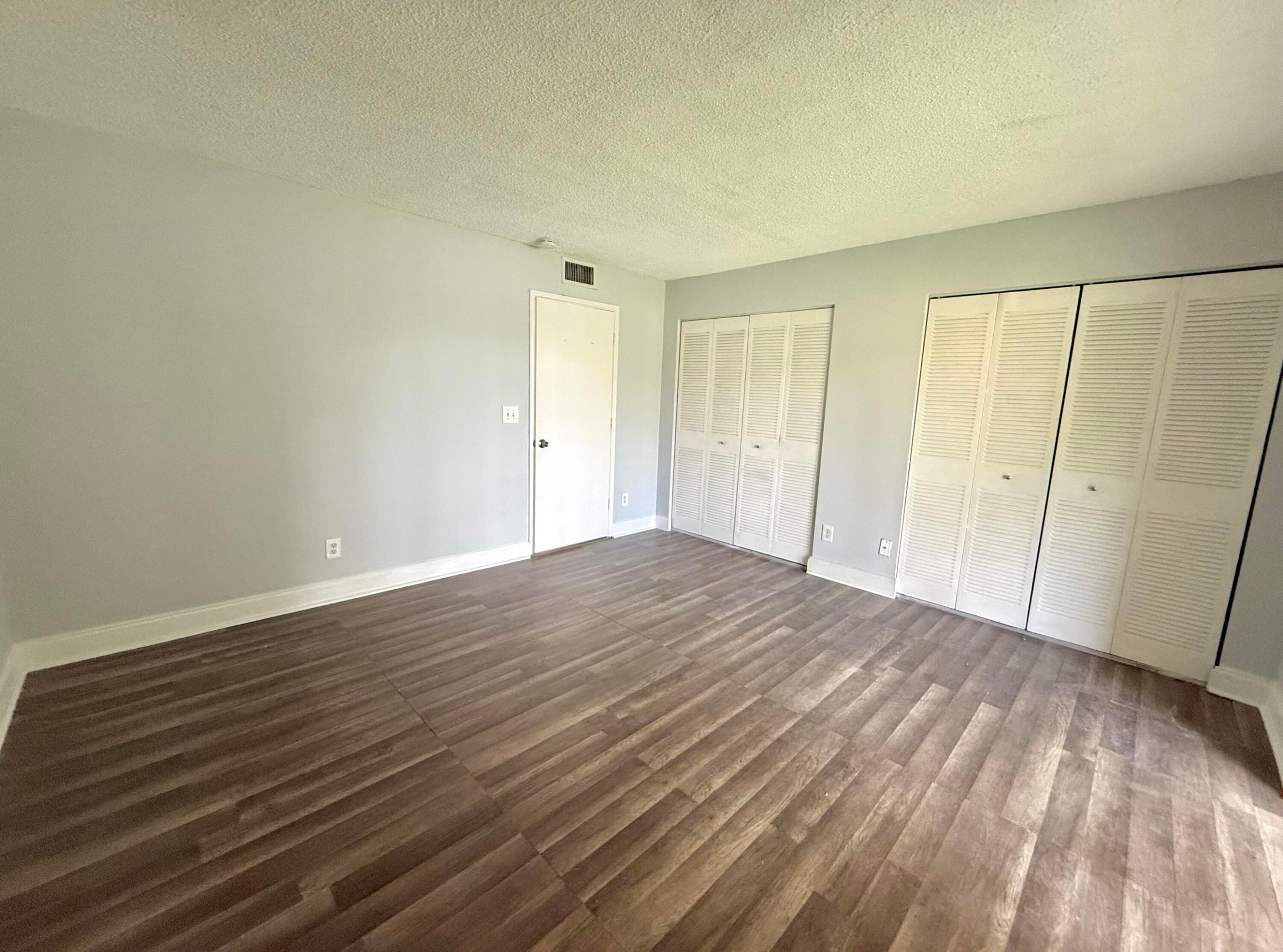 MEADOWS ON THE GREEN CONDO - Residential Lease