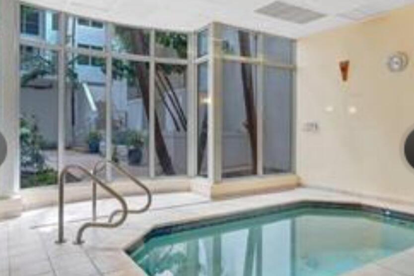 RADIUS CONDO - Residential Lease