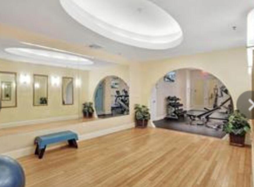 RADIUS CONDO - Residential Lease