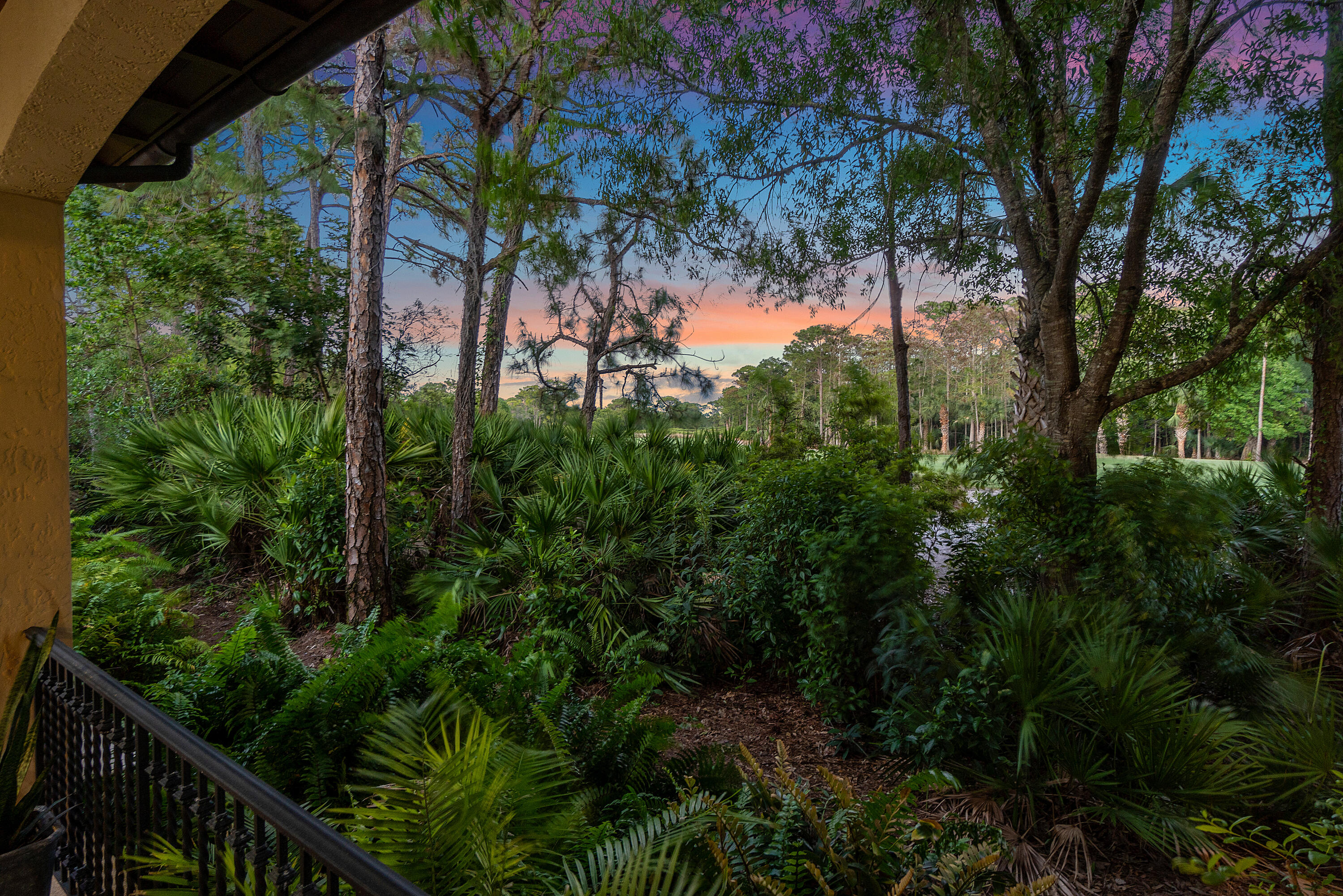 BEARS CLUB VILLAS CONDO - Residential