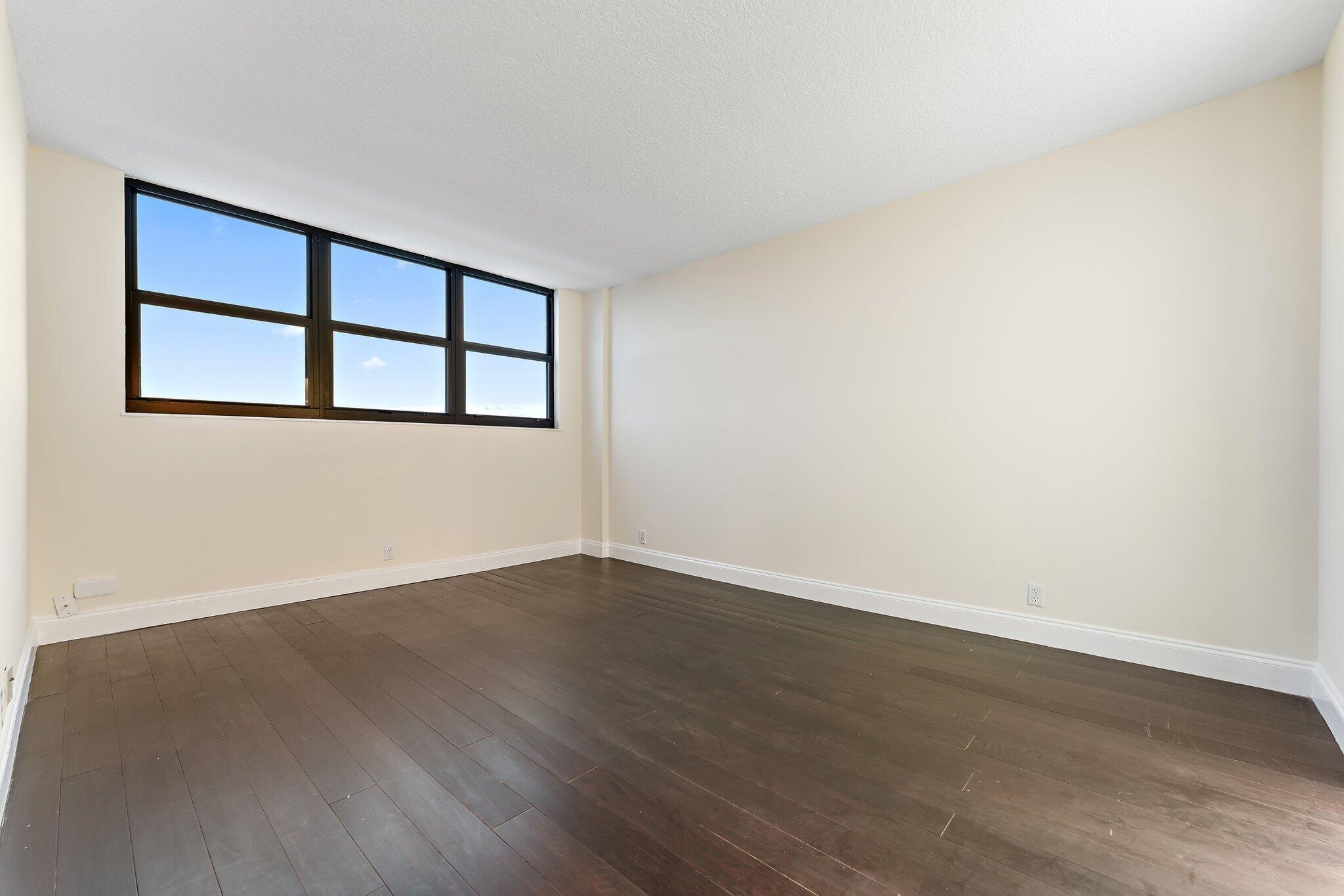 GEMINI CONDO - Residential Lease