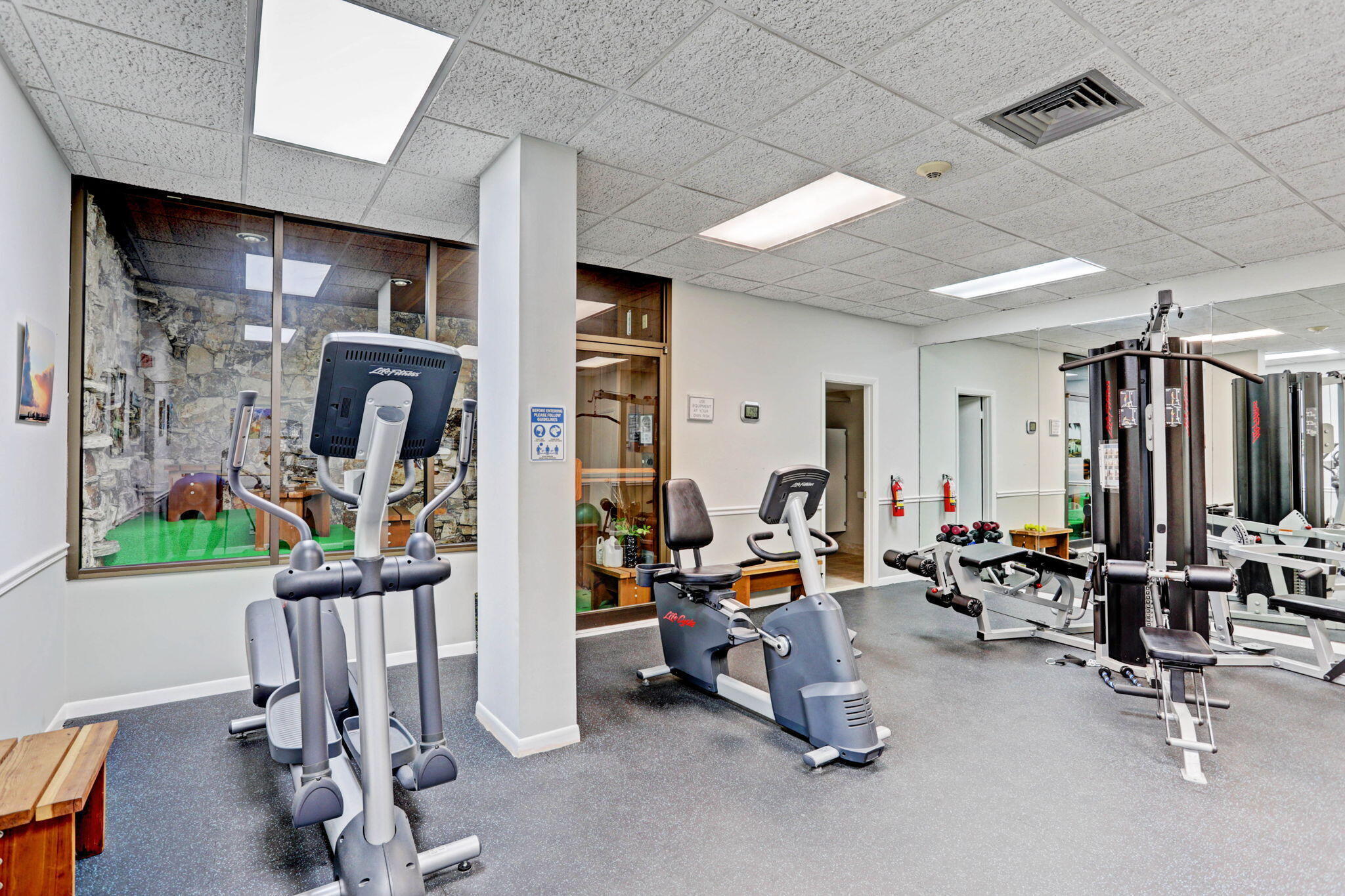 GEMINI CONDO - Residential Lease