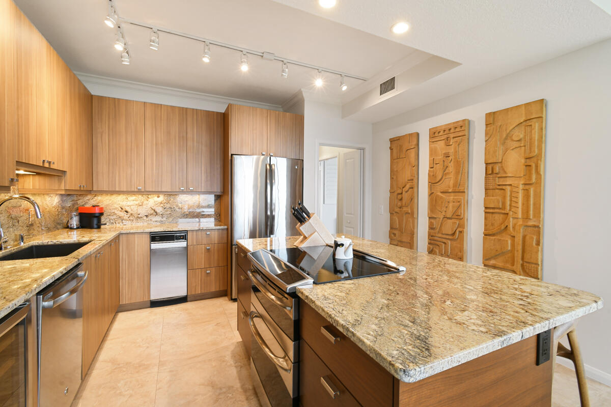 Harbour Ridge Yacht & Country Club - Bayhead Villa - Residential