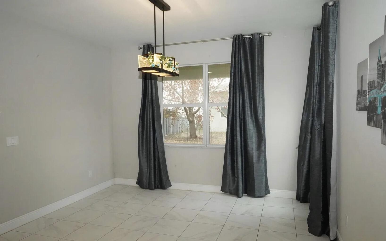 VIZCAYA FALLS PLAT 1 - Residential Lease