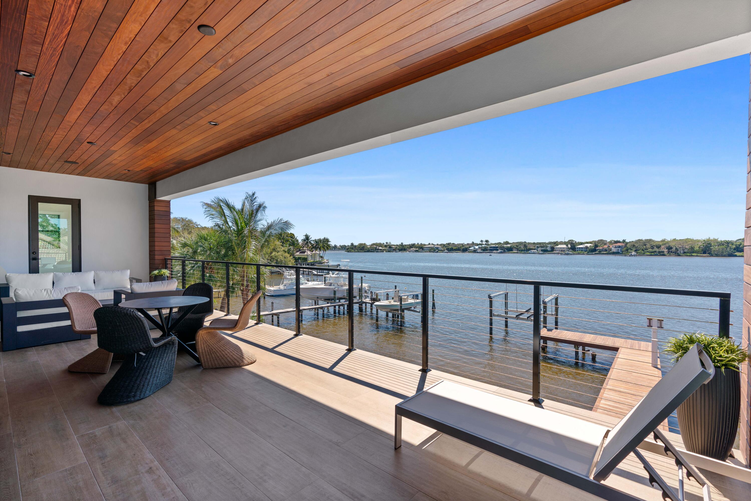 TEQUESTA - Residential